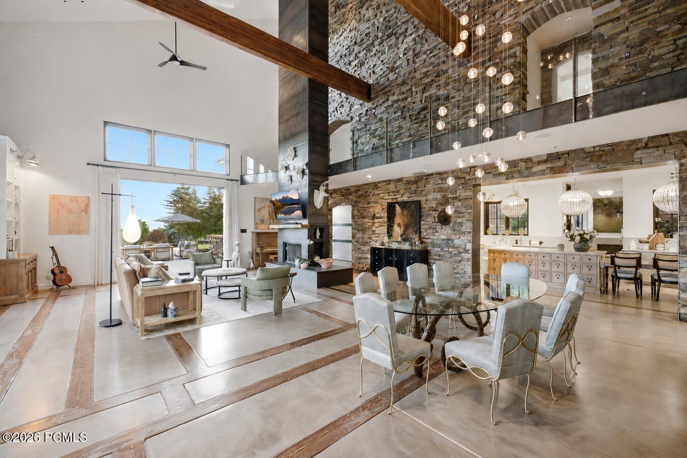 5971 N Maple Ridge Trl