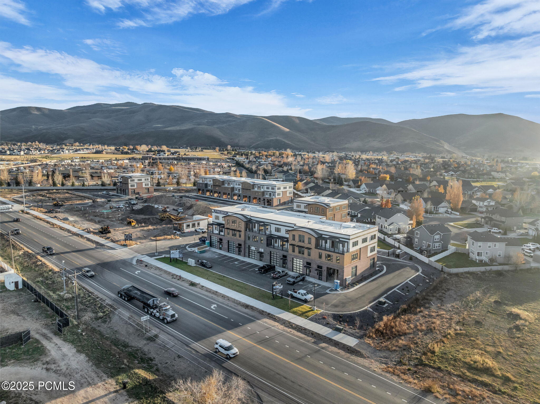 1922 S Highway 40 4