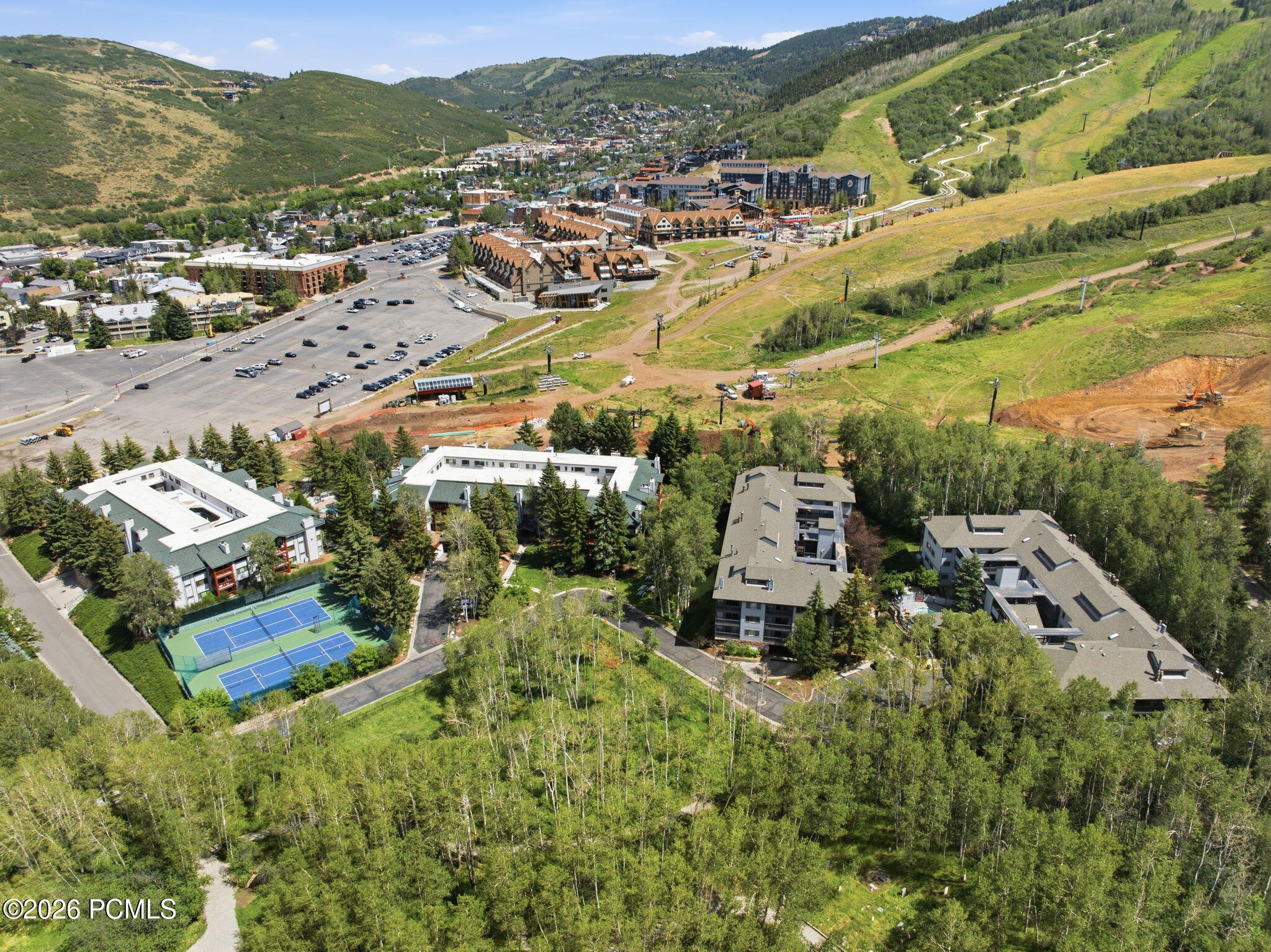 405 Silver King Drive 127