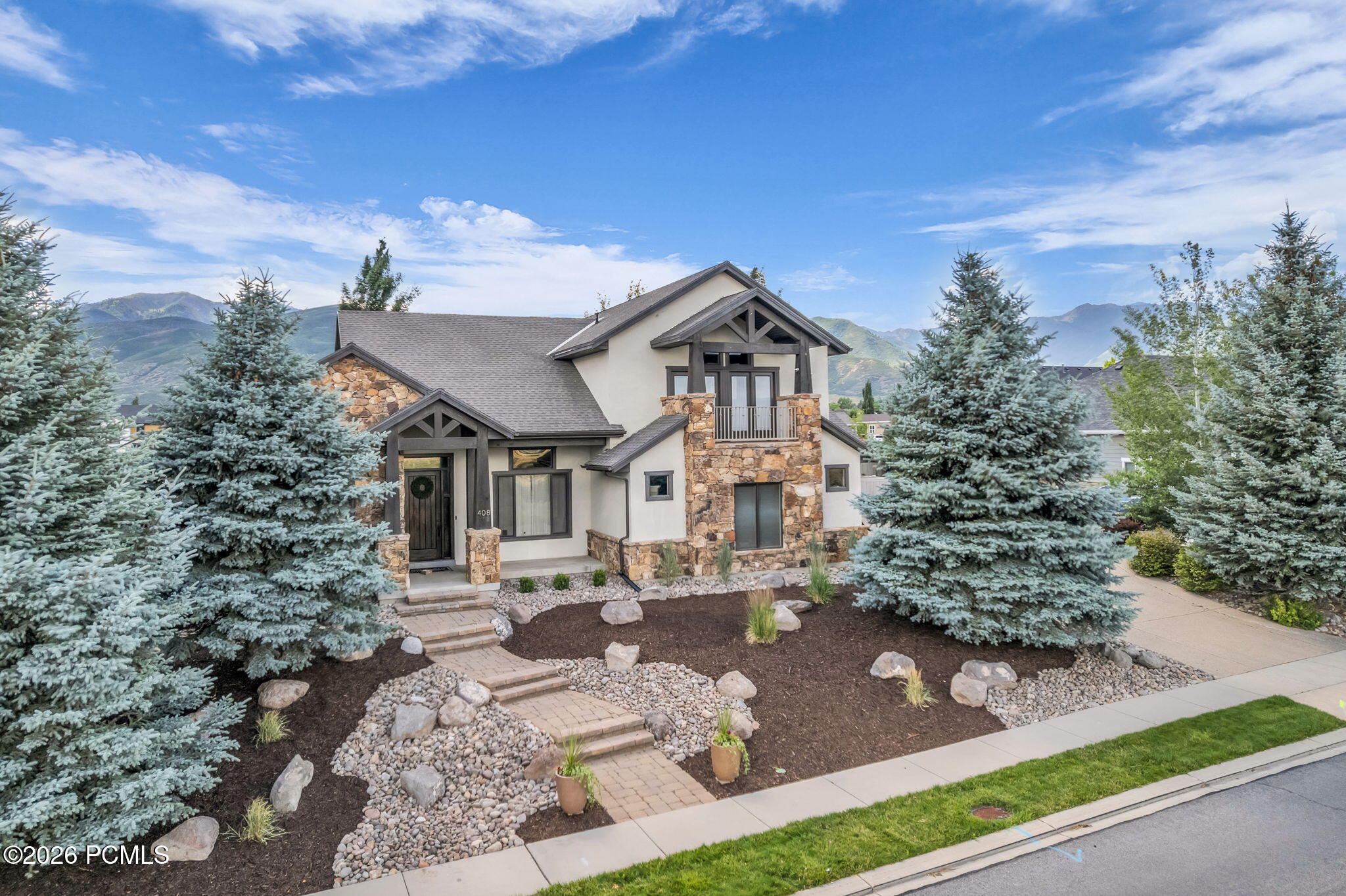 408 S Fox Den Rd