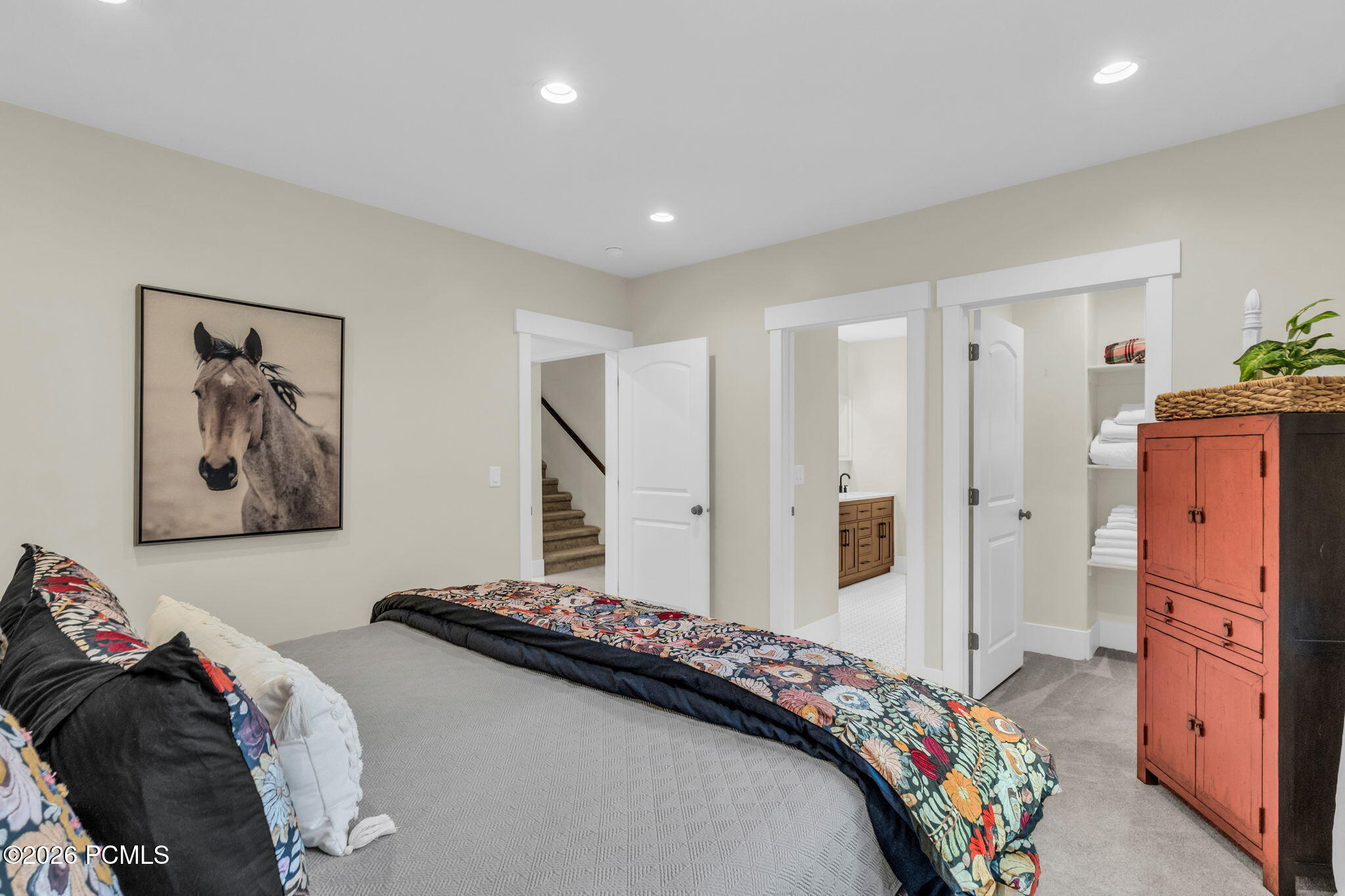 408 S Fox Den Rd