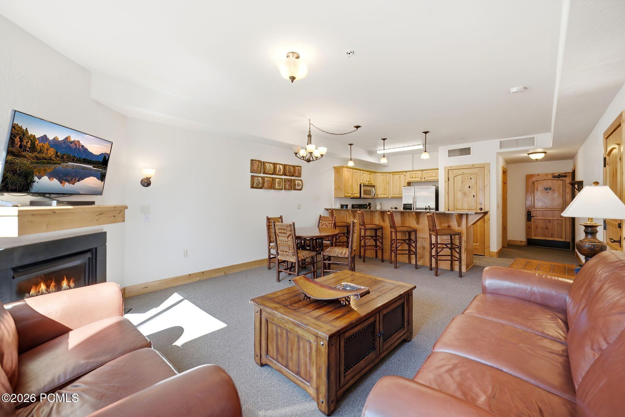 2669 W Canyons Resort Dr 208