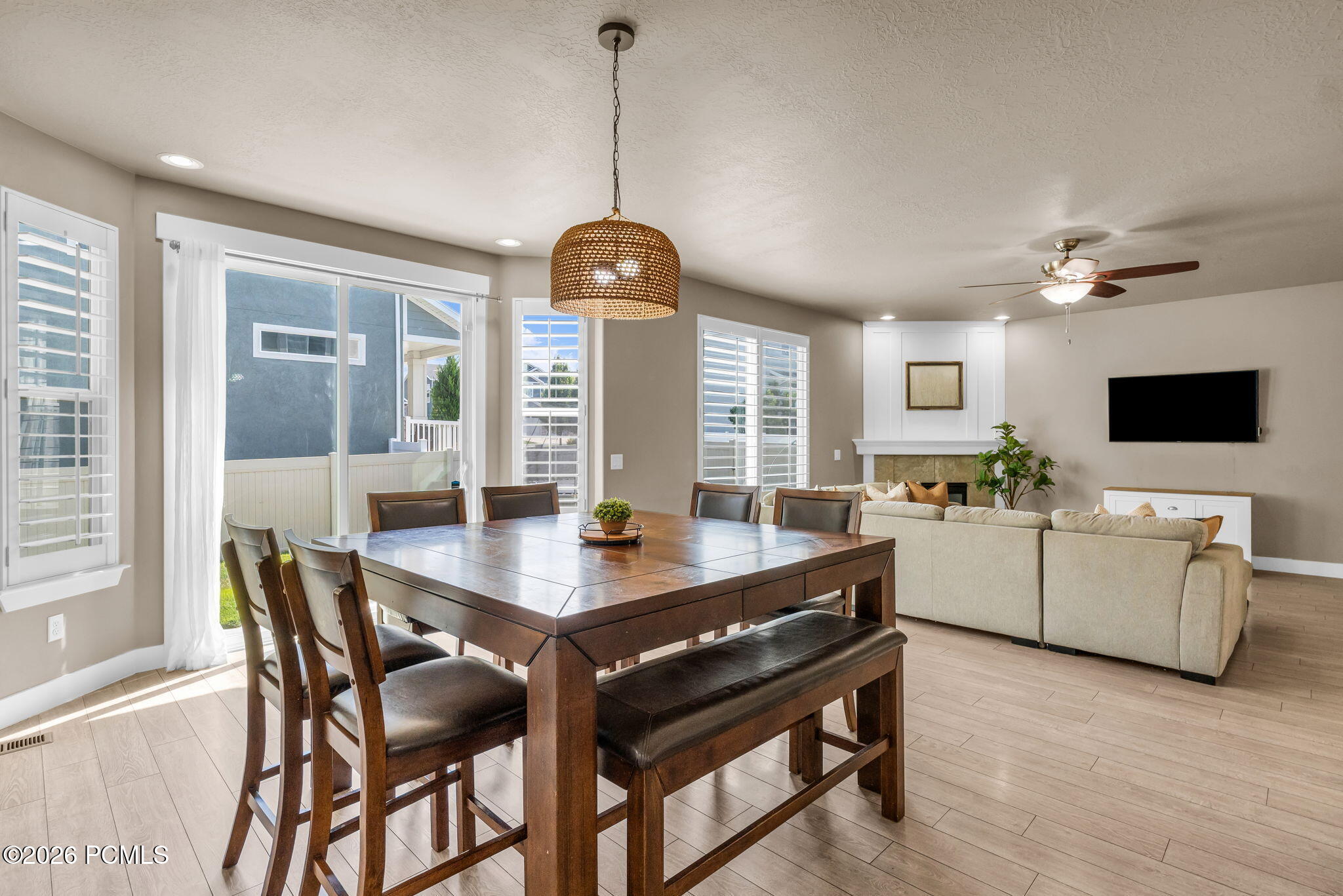 3827 W Coastal Dune Drive