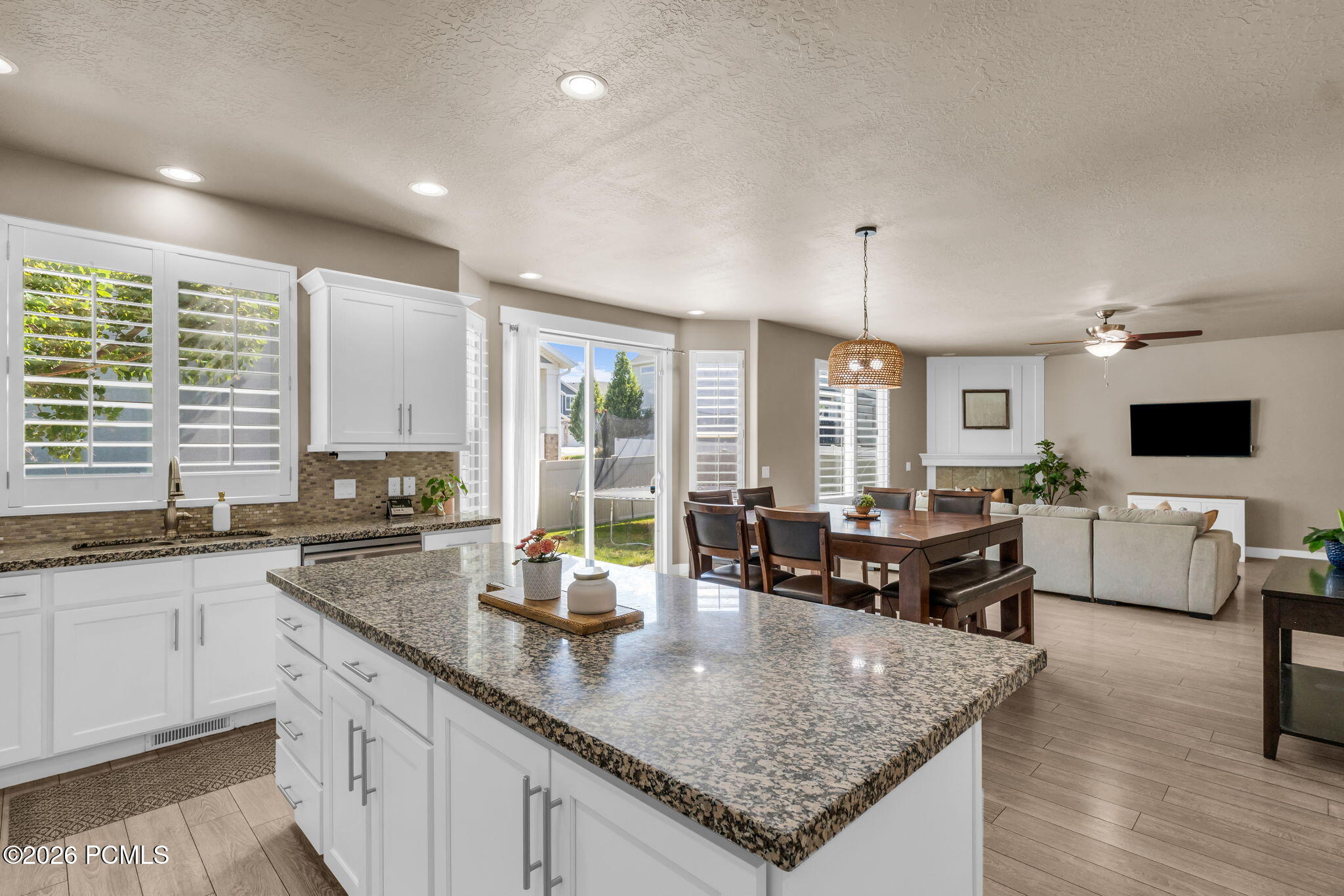 3827 W Coastal Dune Drive