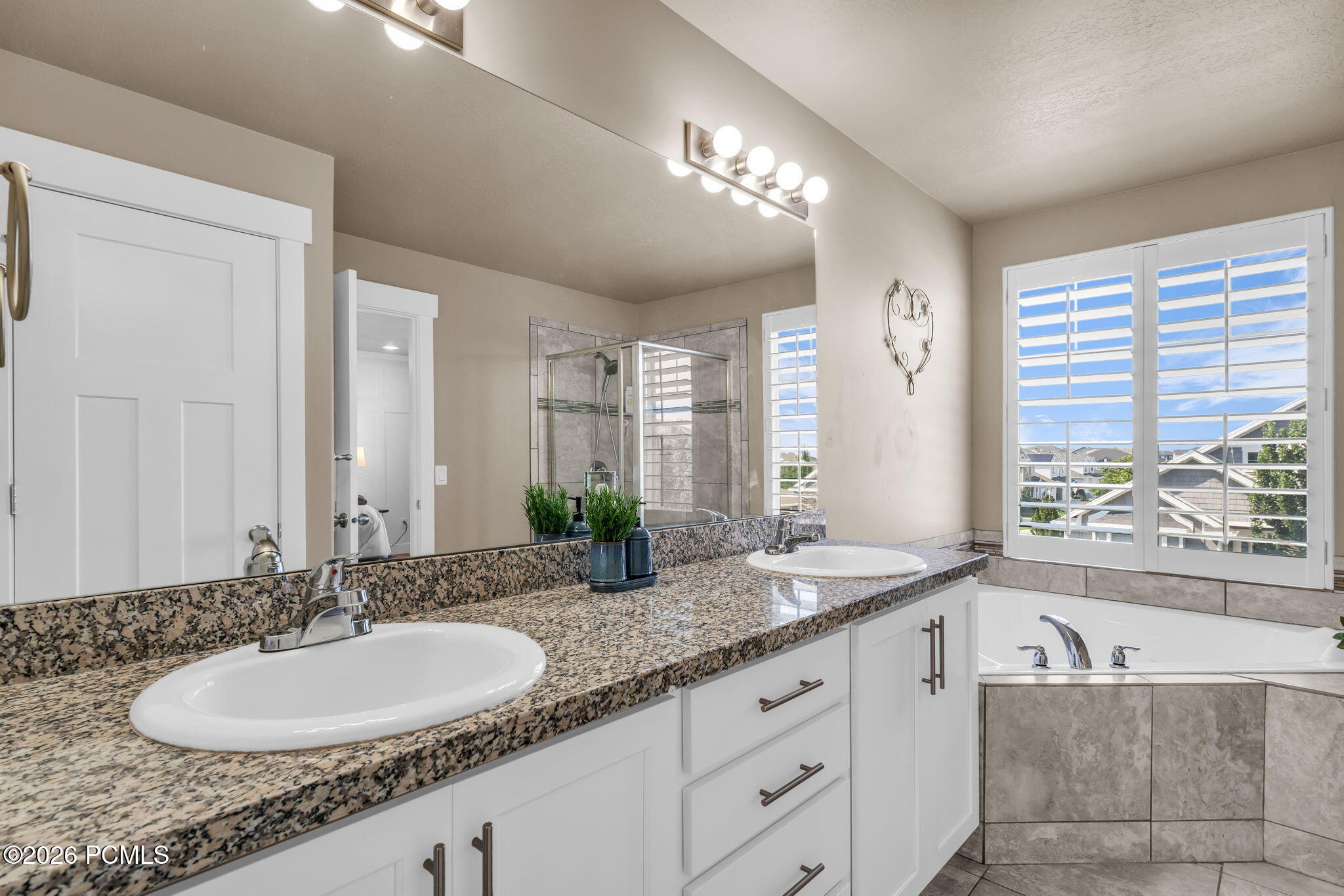 3827 W Coastal Dune Drive