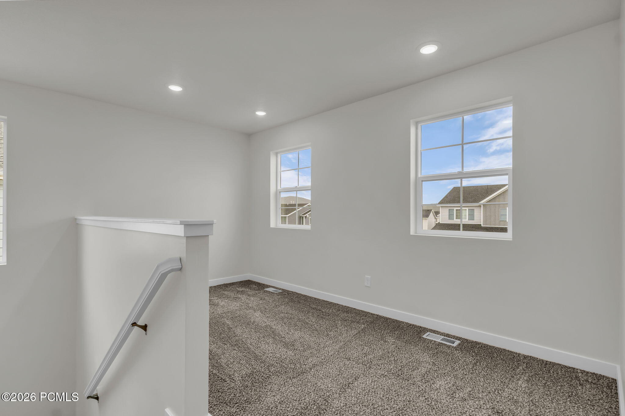 7120 Woods Rose Dr