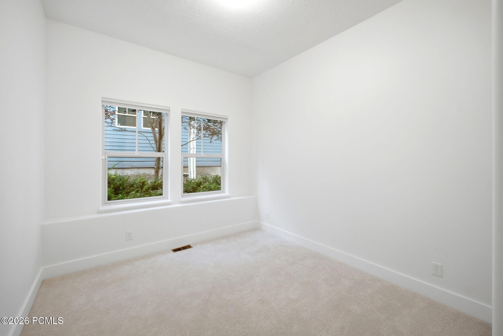 12477 Ross Creek Drive