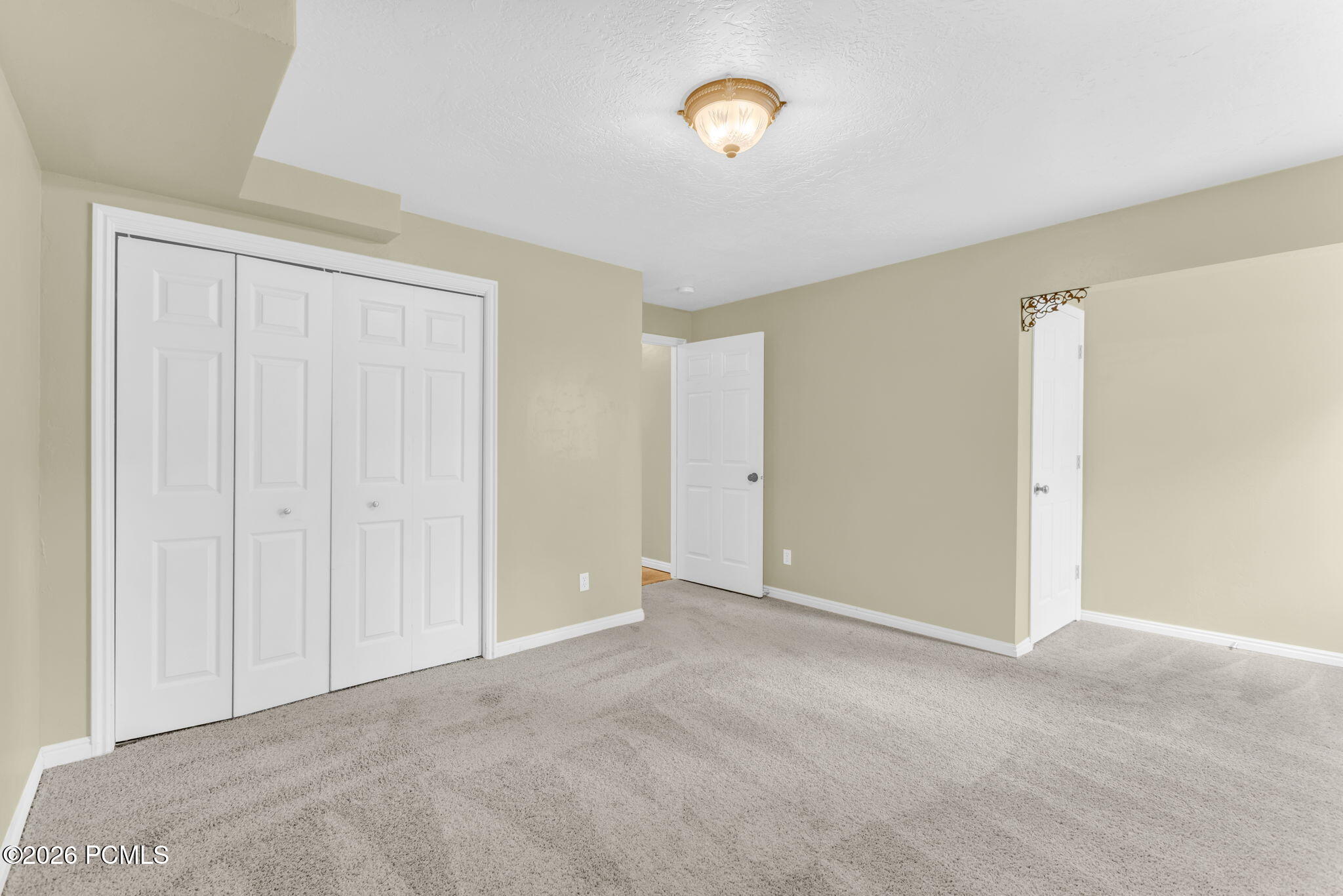4611 Conifer Drive 611