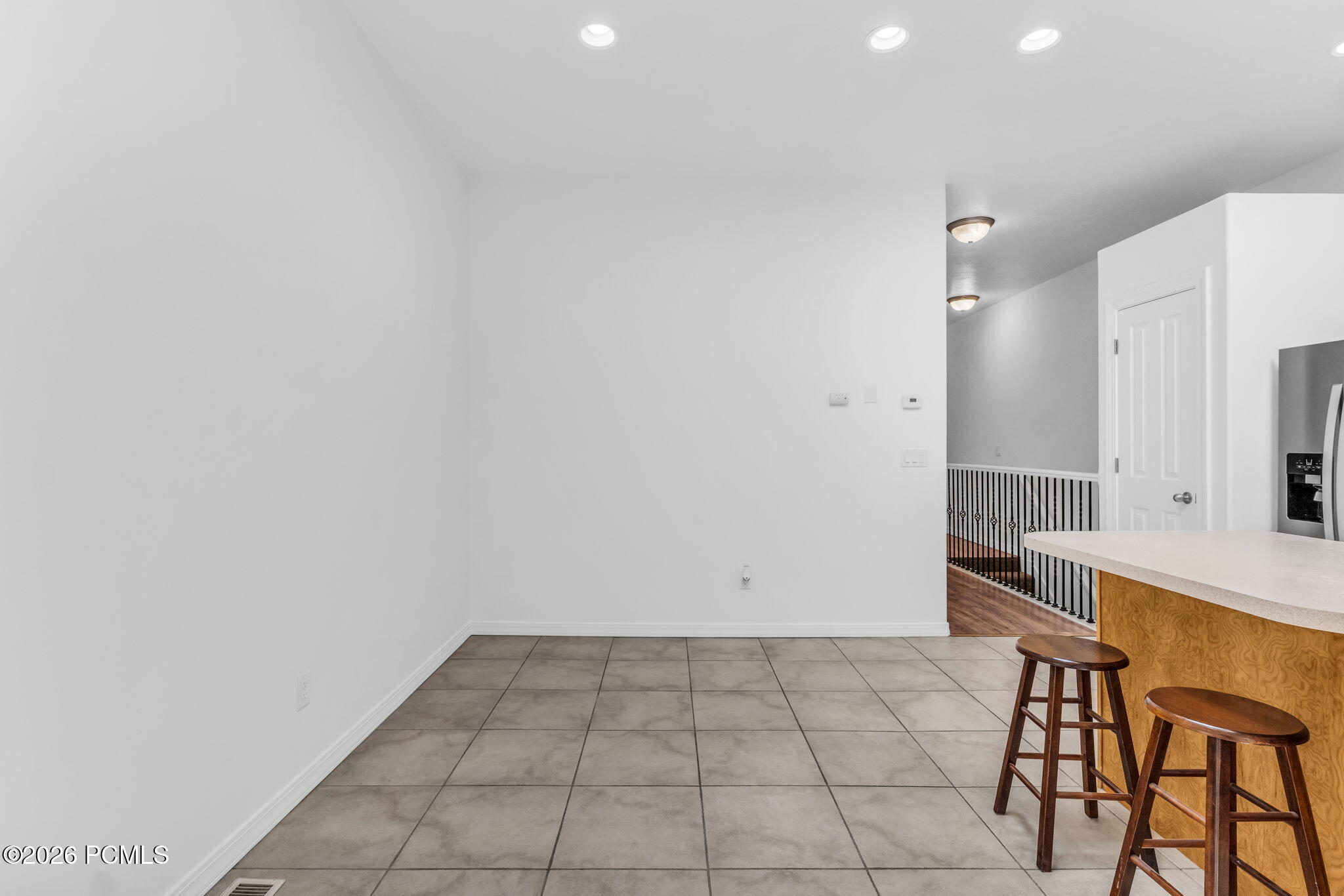 44 W 200 North Apt 5