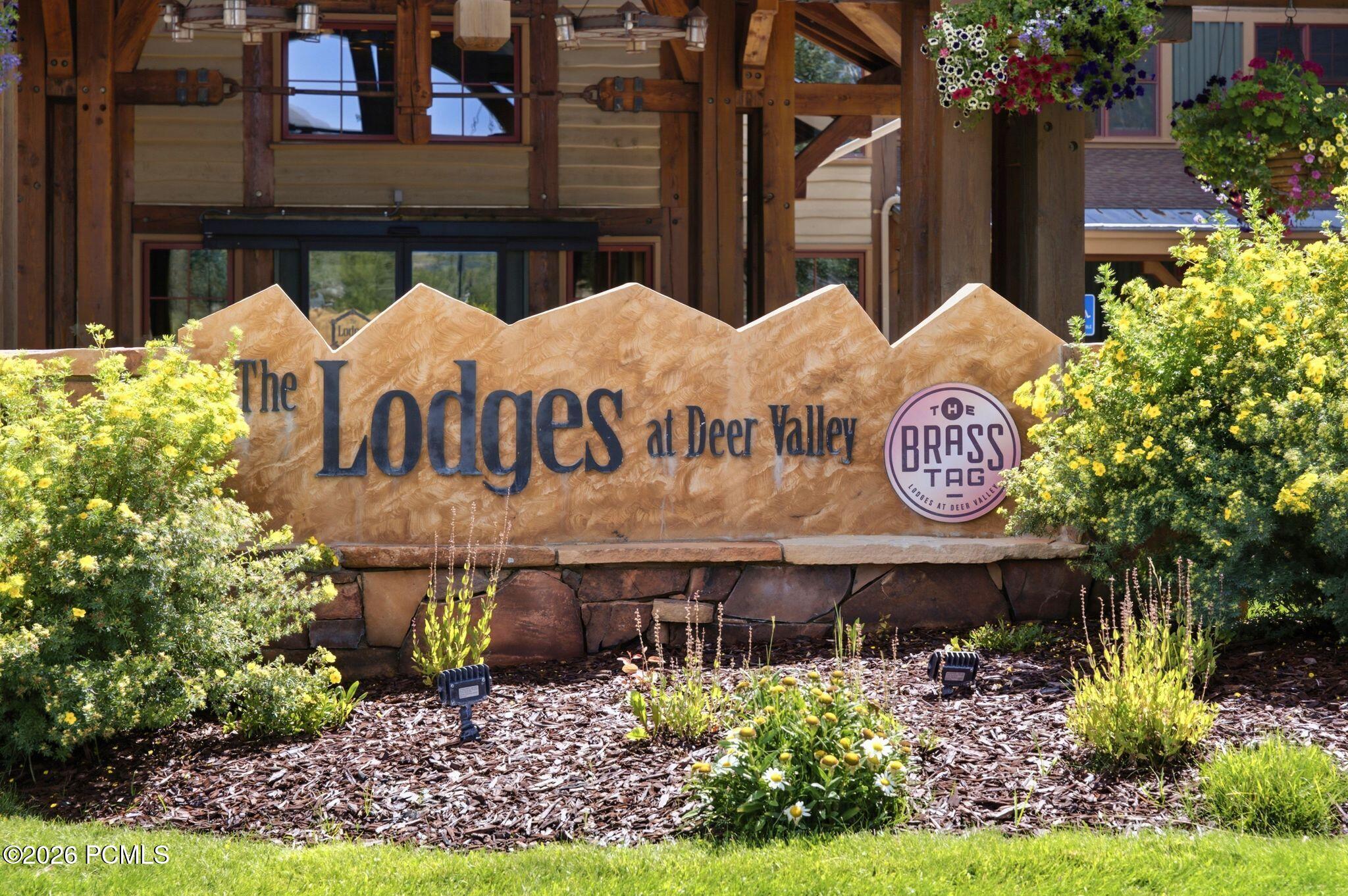 2900 Deer Valley Dr C218