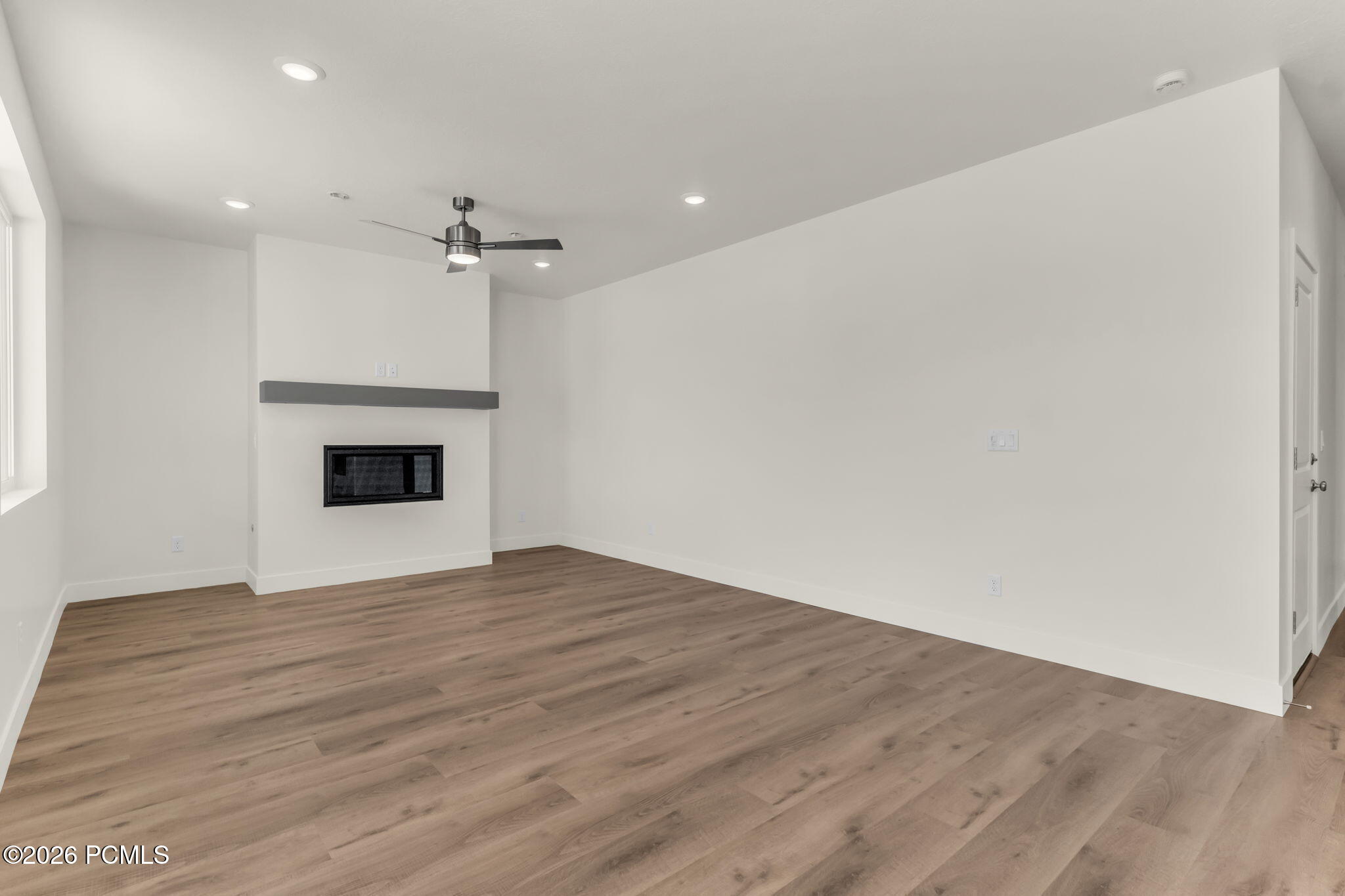 1222 Mahogany Way
