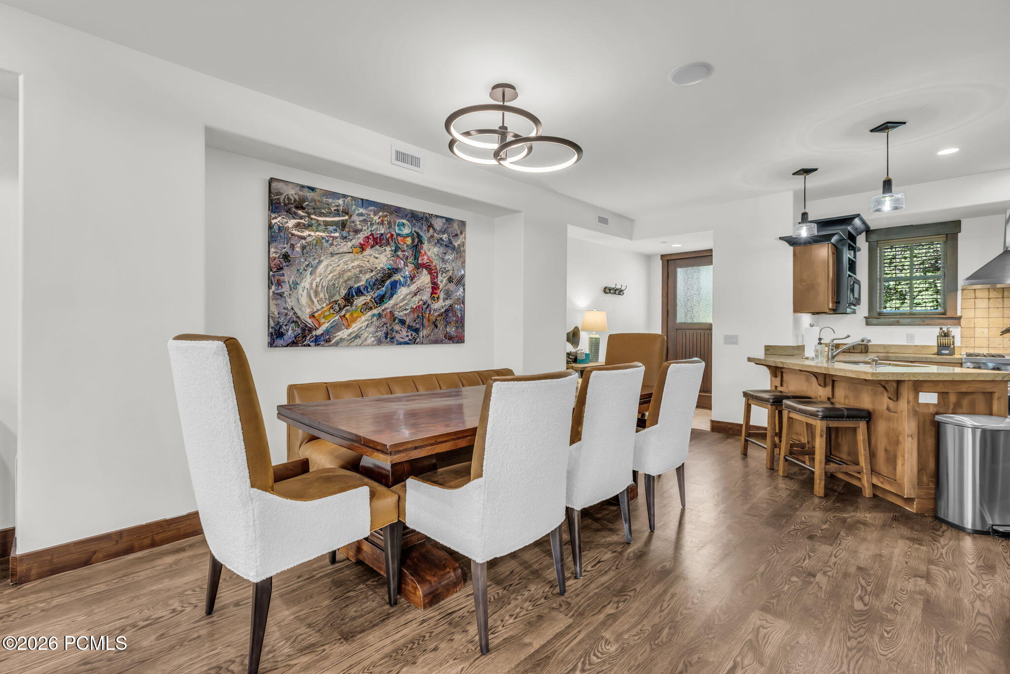 1825 Three Kings Dr 103