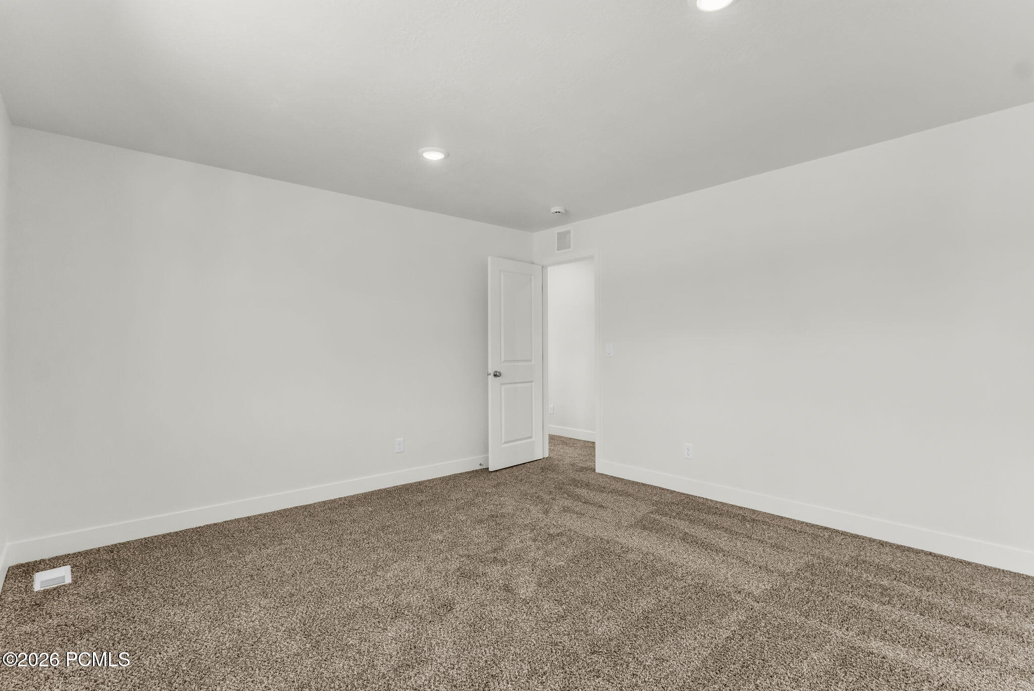 1250 Mahogany Way