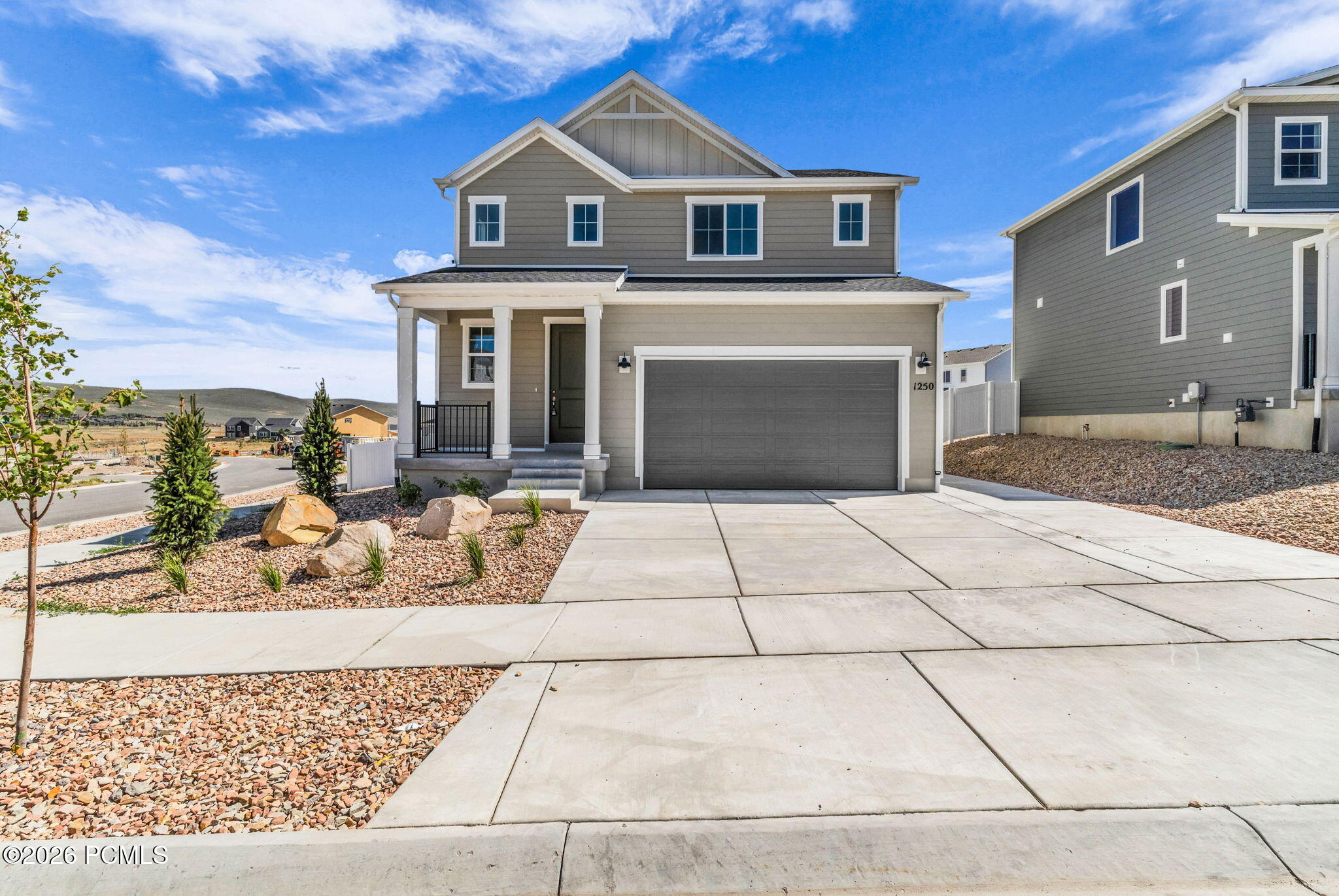 1250 Mahogany Way