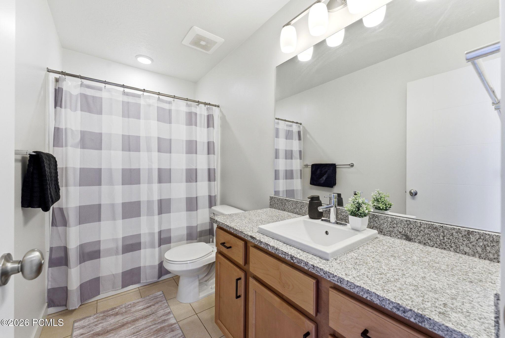 1386 Village Green Trail