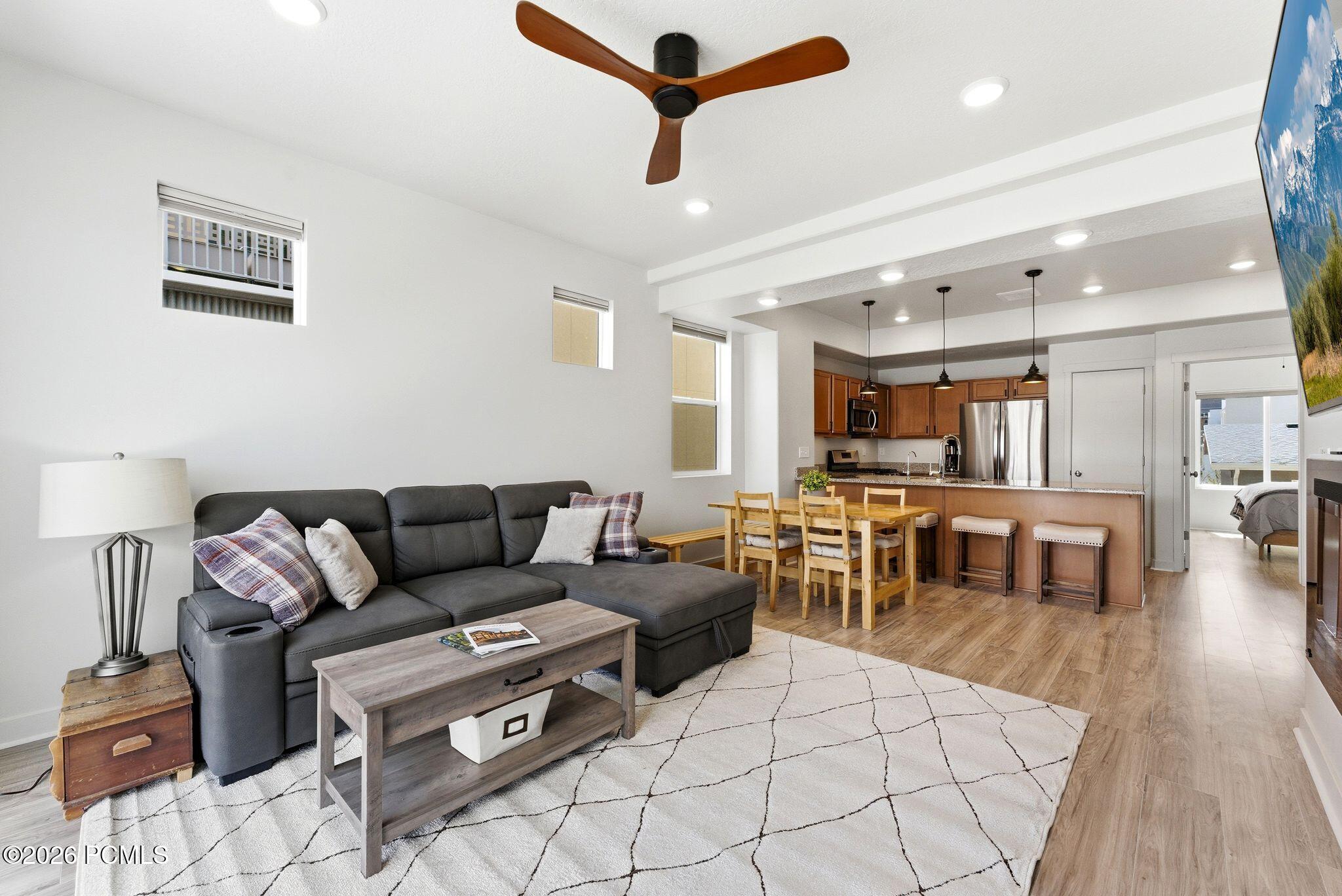 1386 Village Green Trail