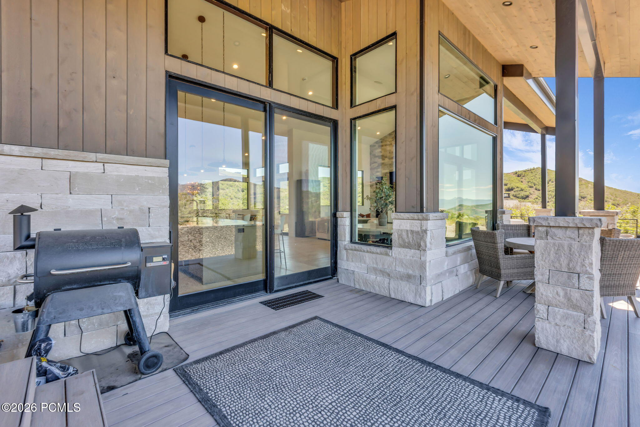 11343 N Soaring Hawk Lane