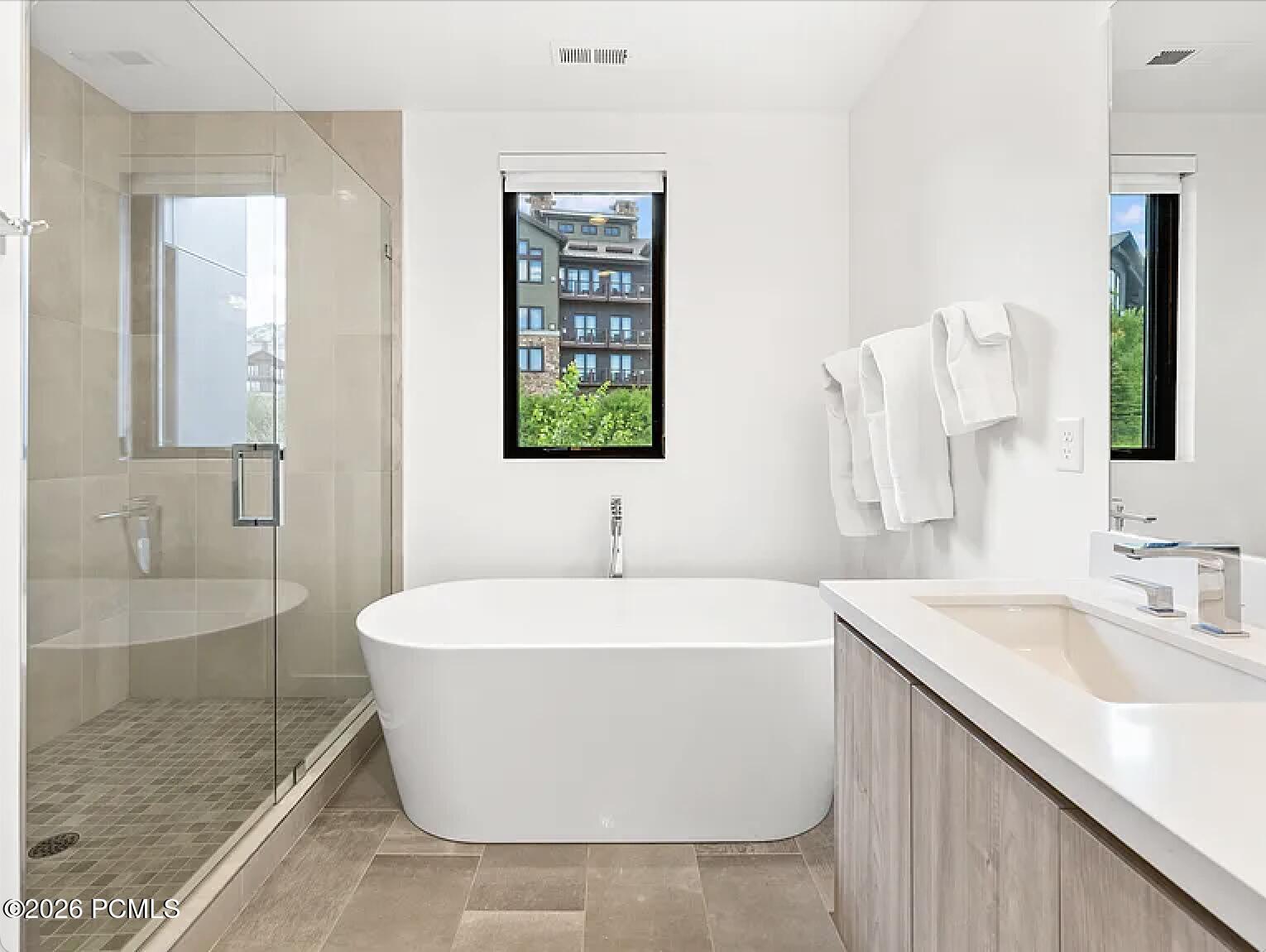 4134 Cooper Ln Unit 22