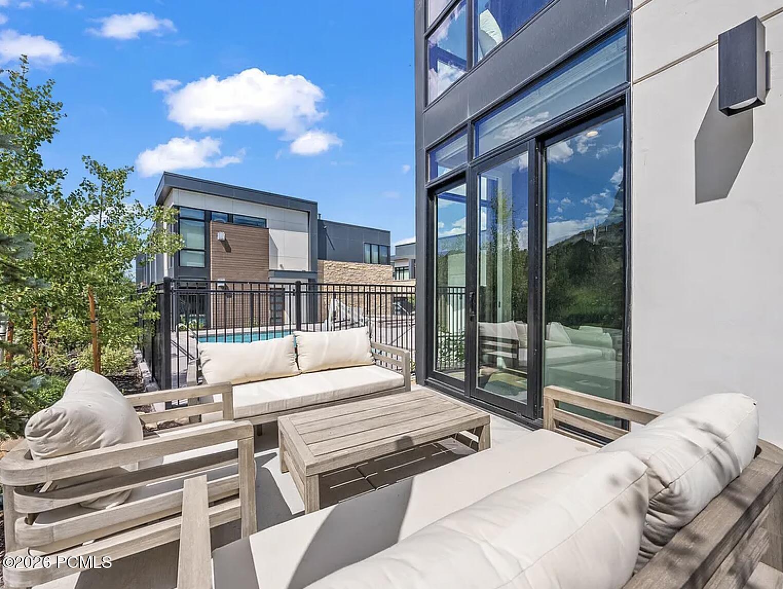 4134 Cooper Ln Unit 22