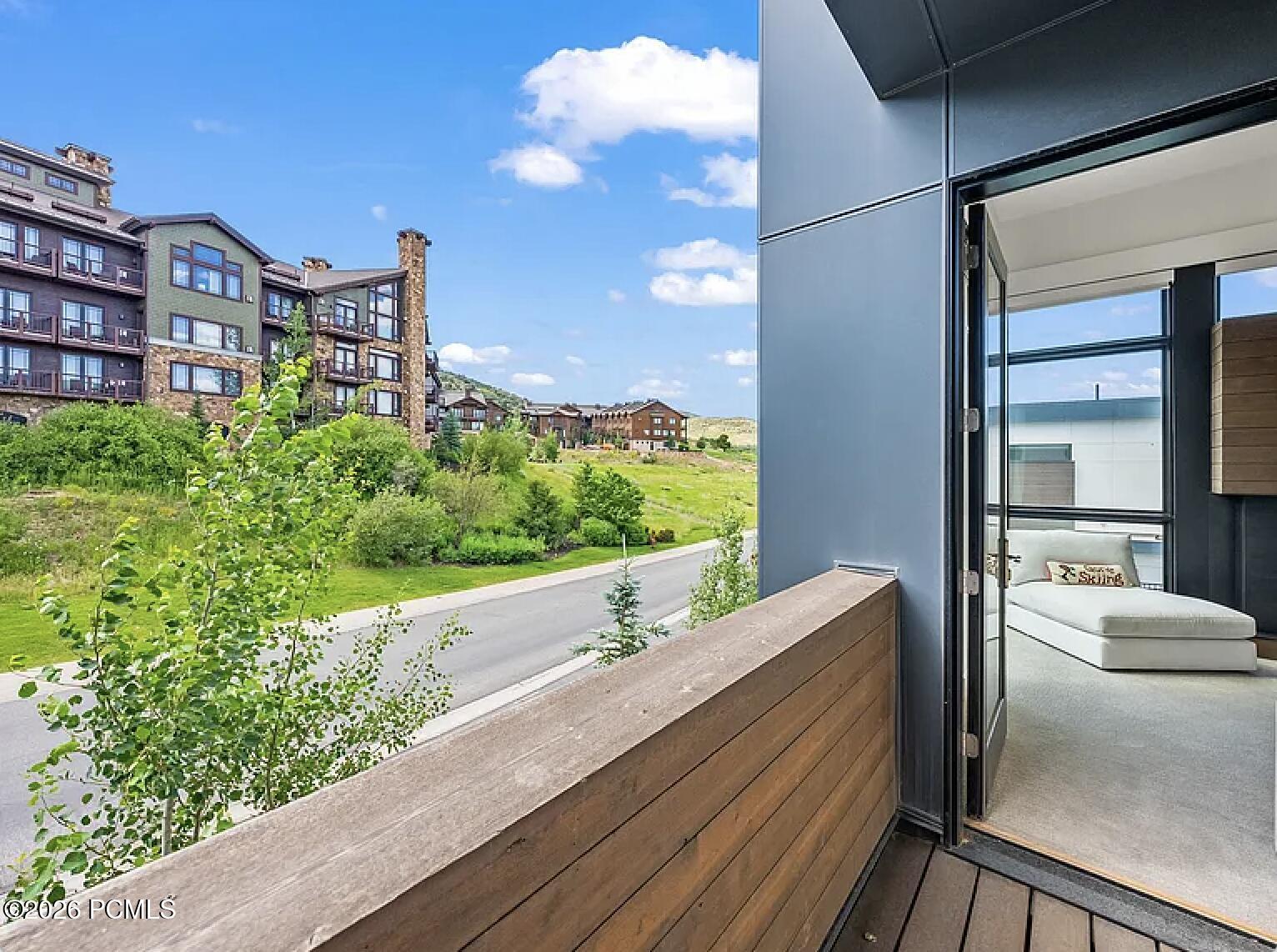 4134 Cooper Ln Unit 22
