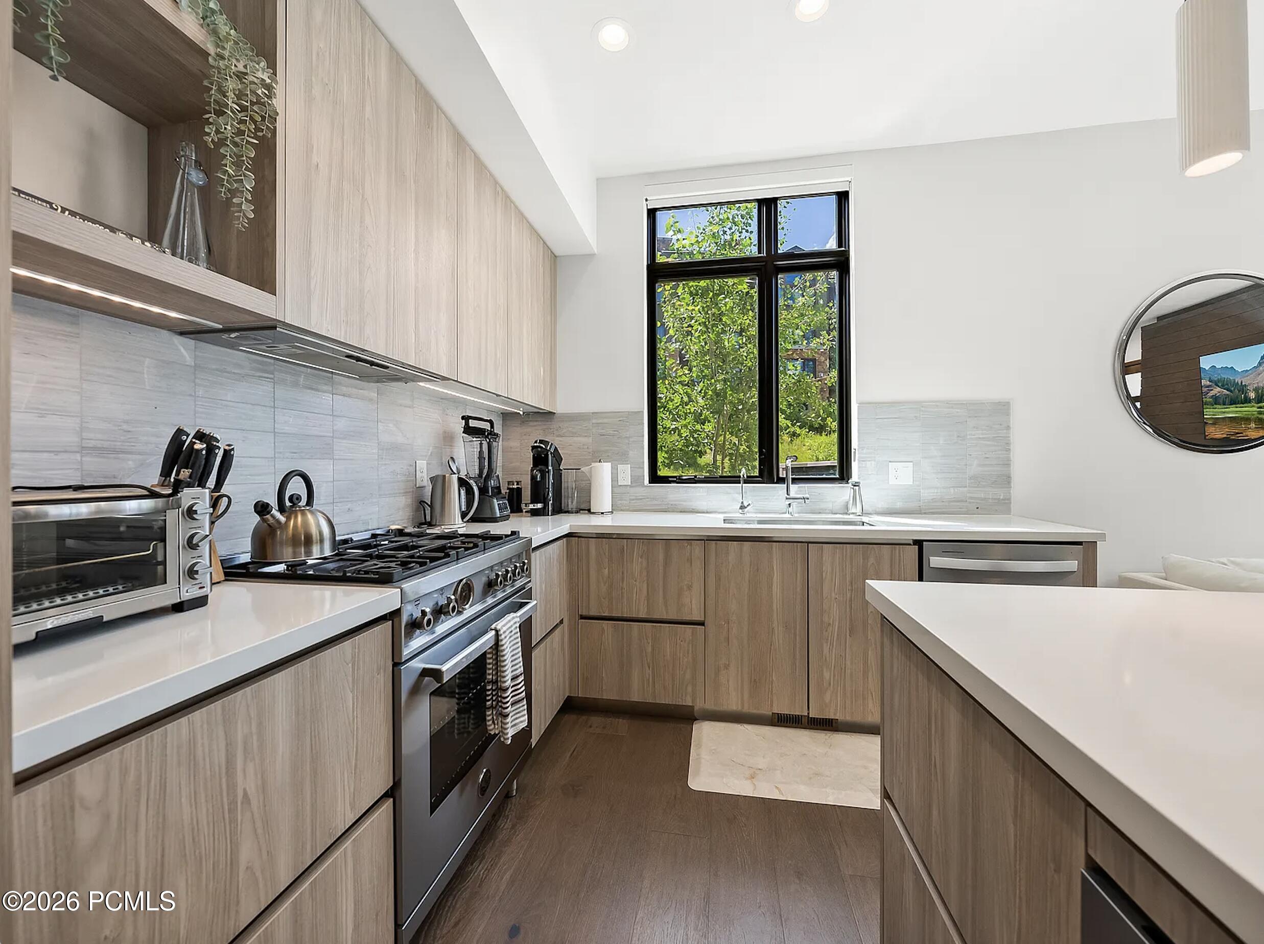 4134 Cooper Ln Unit 22