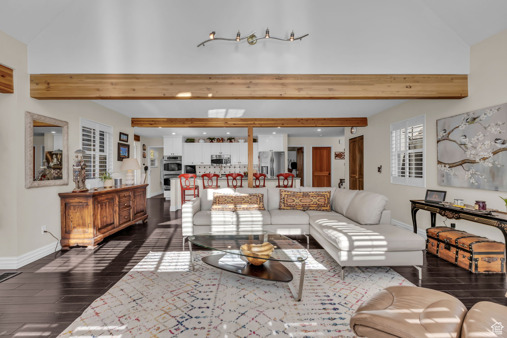 5166 N SILVER SPRINGS RD