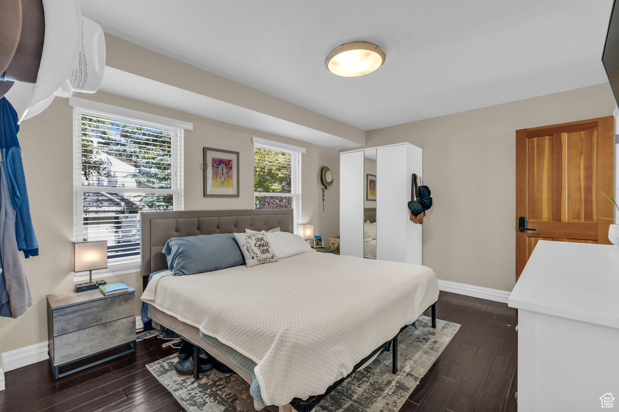 5166 N SILVER SPRINGS RD