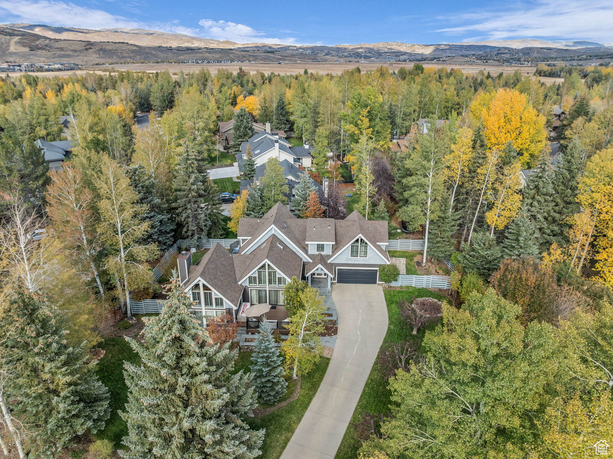 5166 N SILVER SPRINGS RD