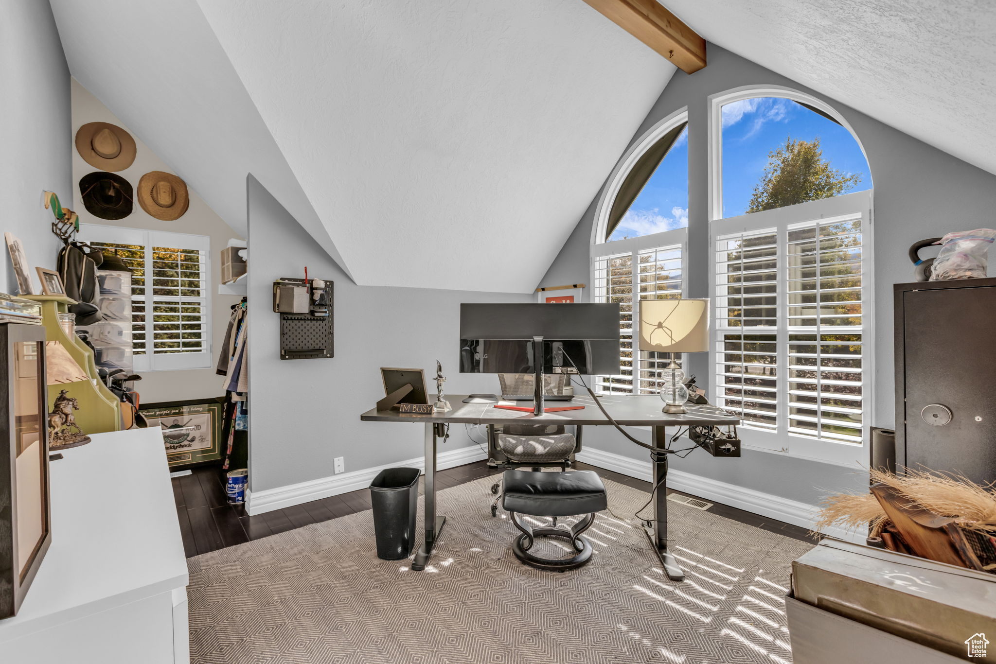 5166 N SILVER SPRINGS RD