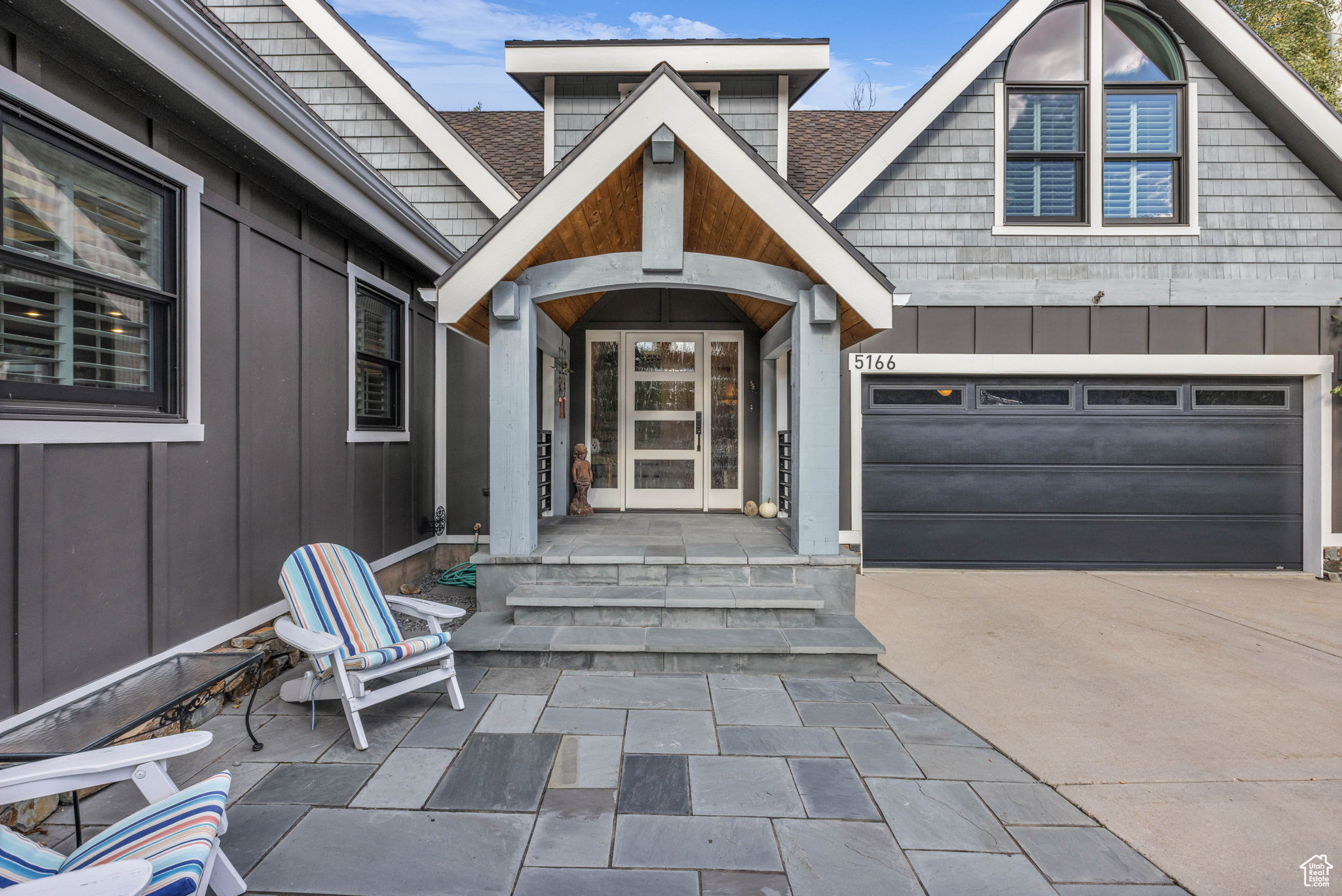 5166 N SILVER SPRINGS RD