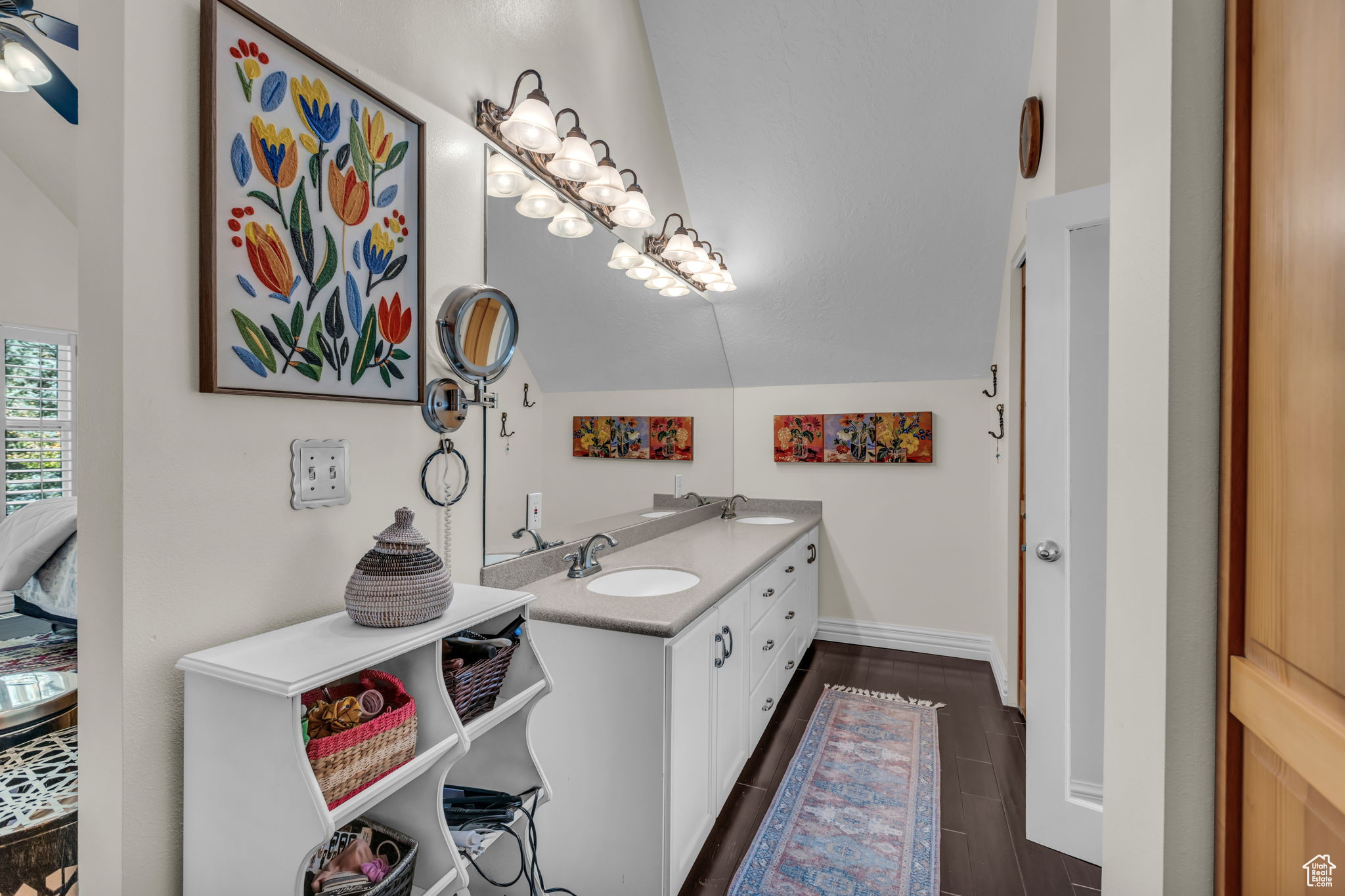 5166 N SILVER SPRINGS RD