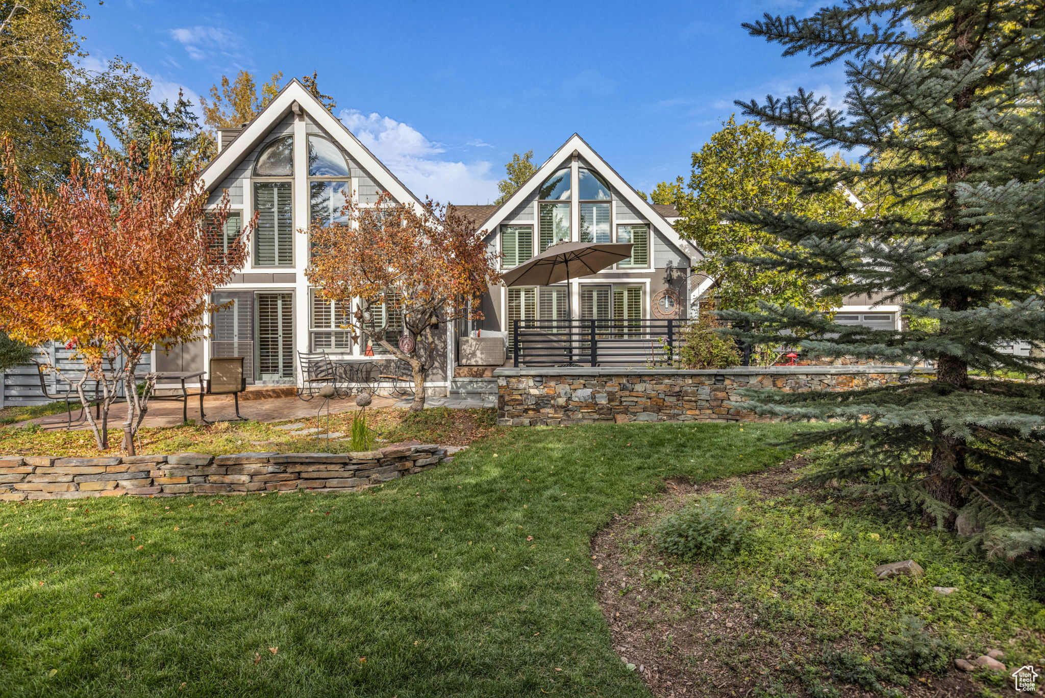 5166 N SILVER SPRINGS RD