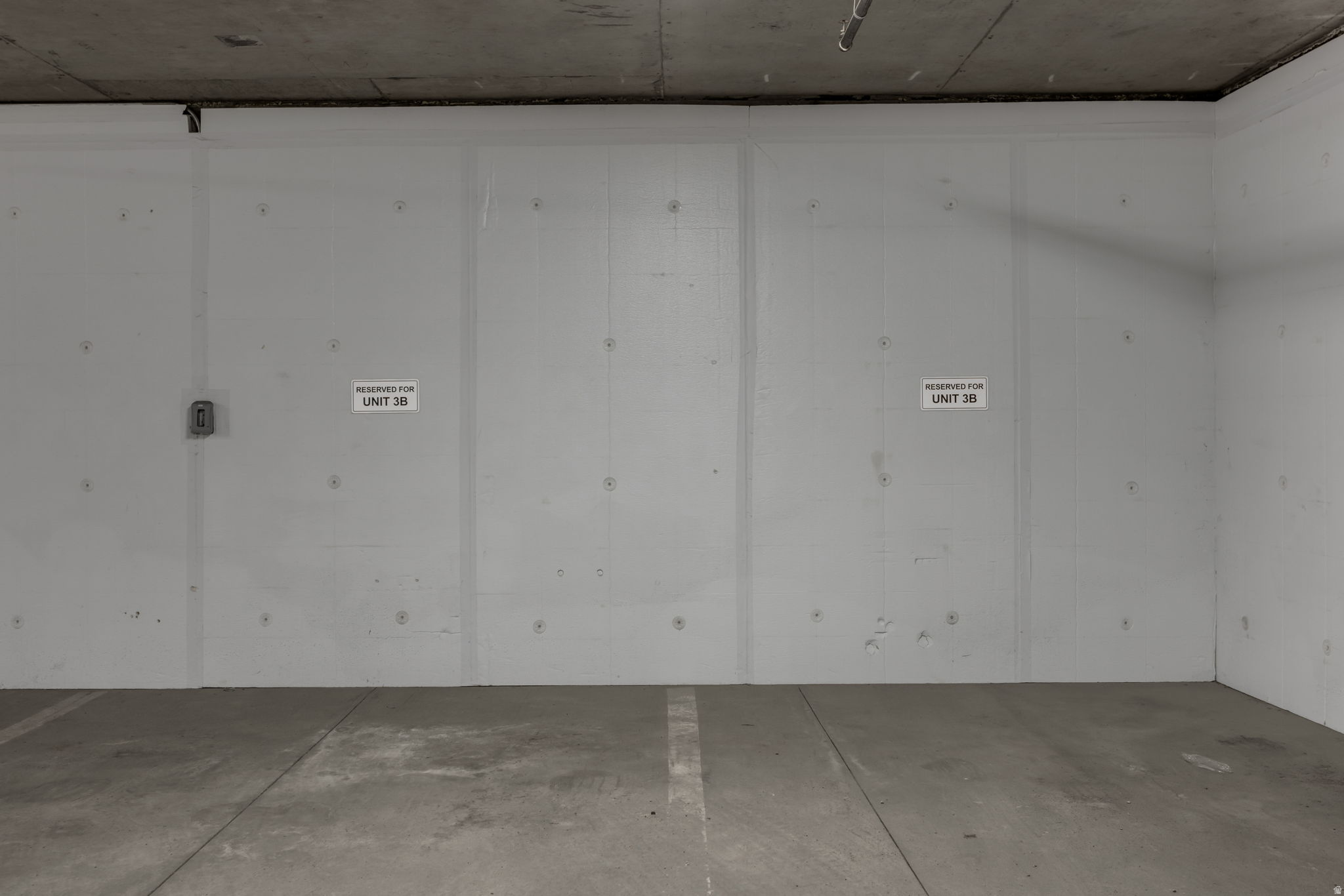 3793 BLACKSTONE DR #3B