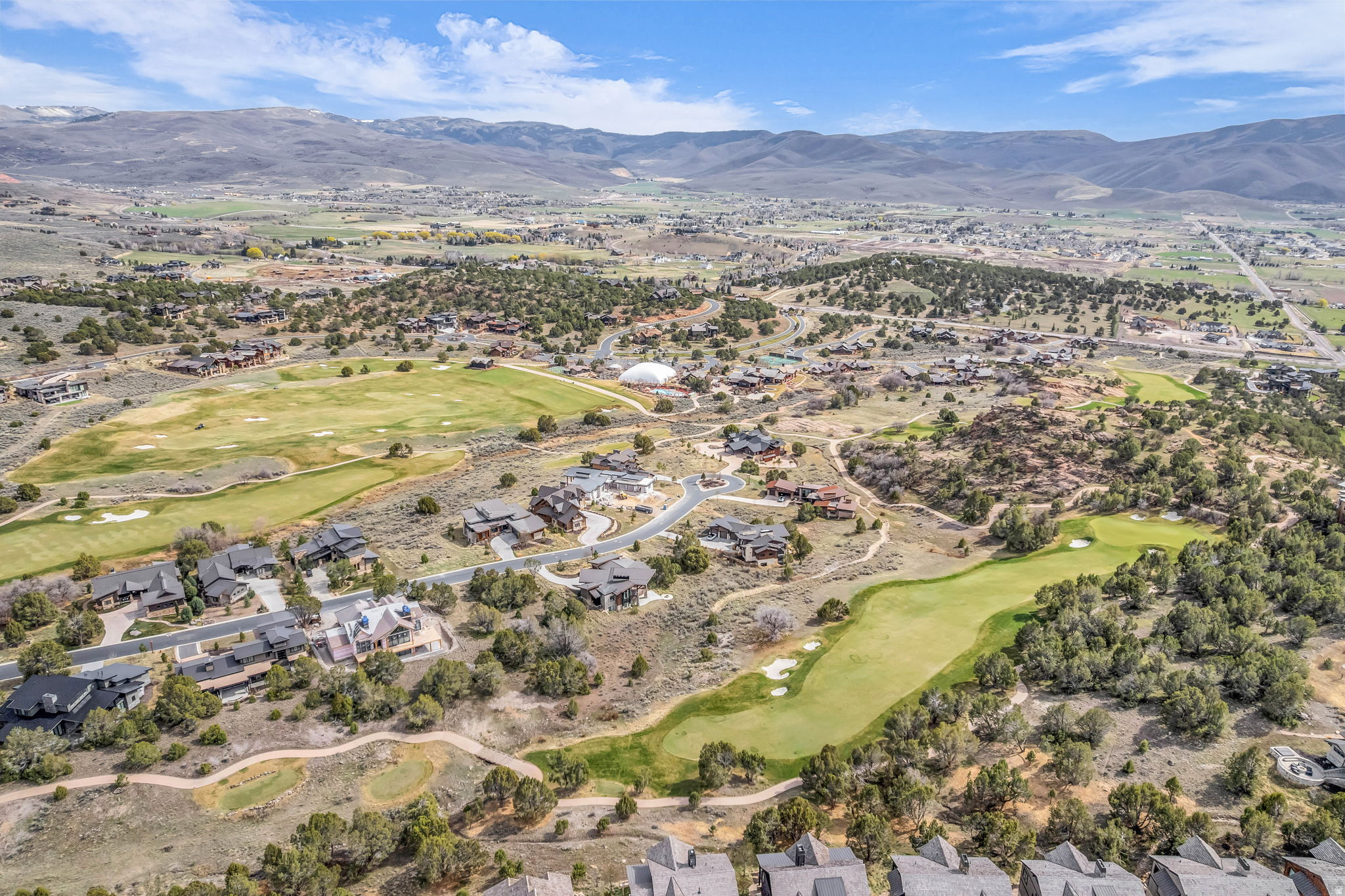 581 N RED MOUNTAIN CT Unit: 211