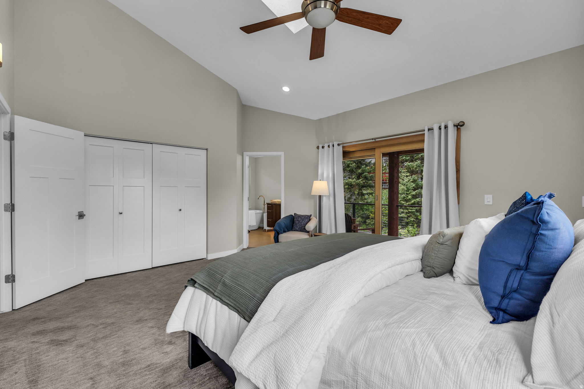 60 SAINT MORITZ CIR