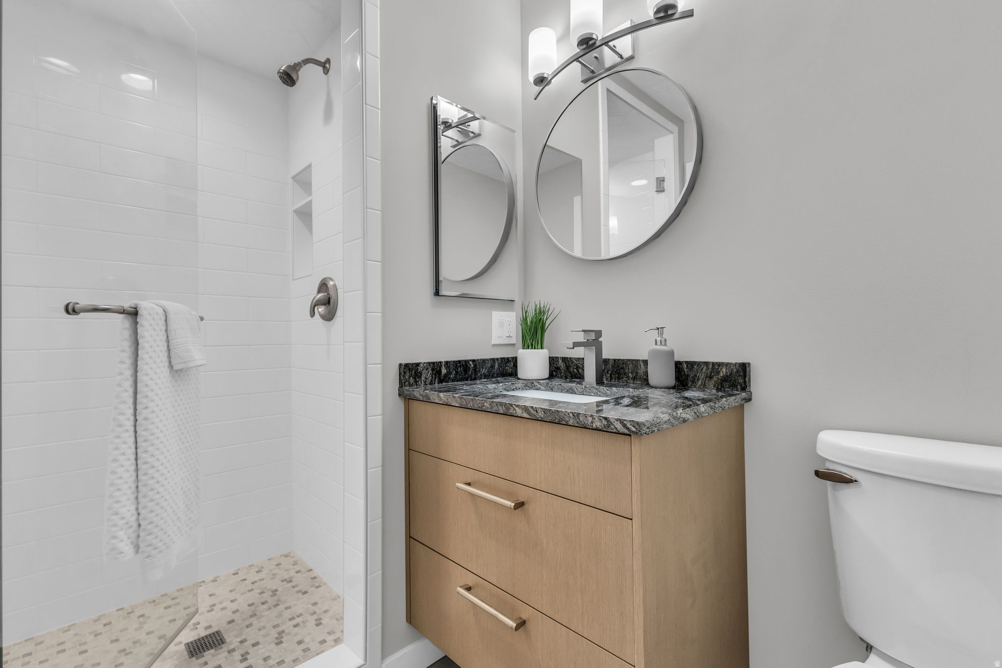 60 SAINT MORITZ CIR