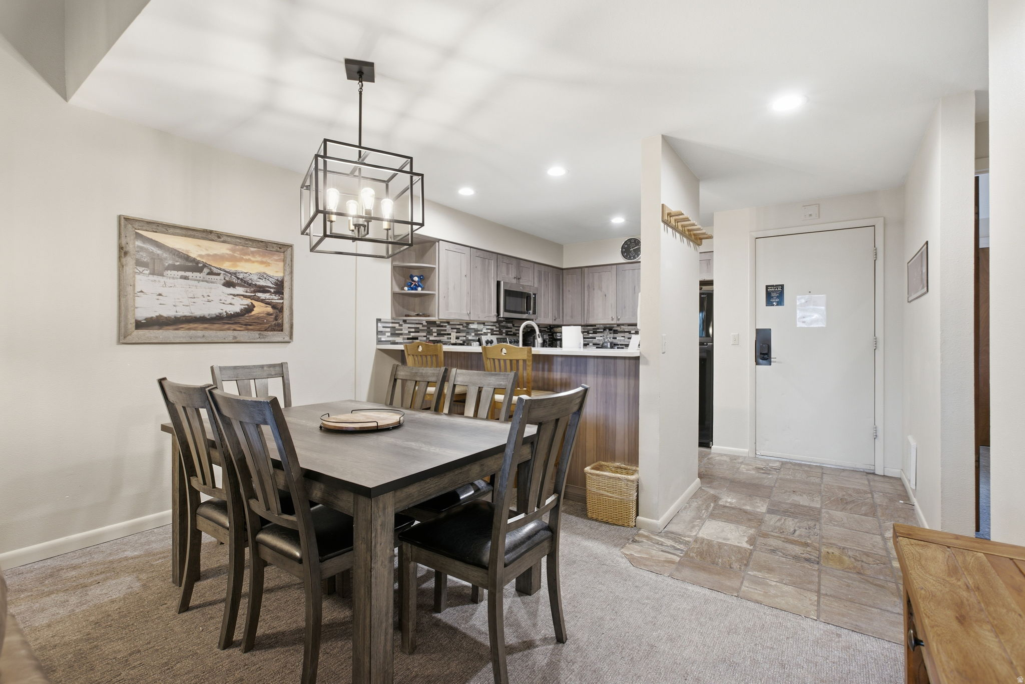 405 SILVER KING DR #127