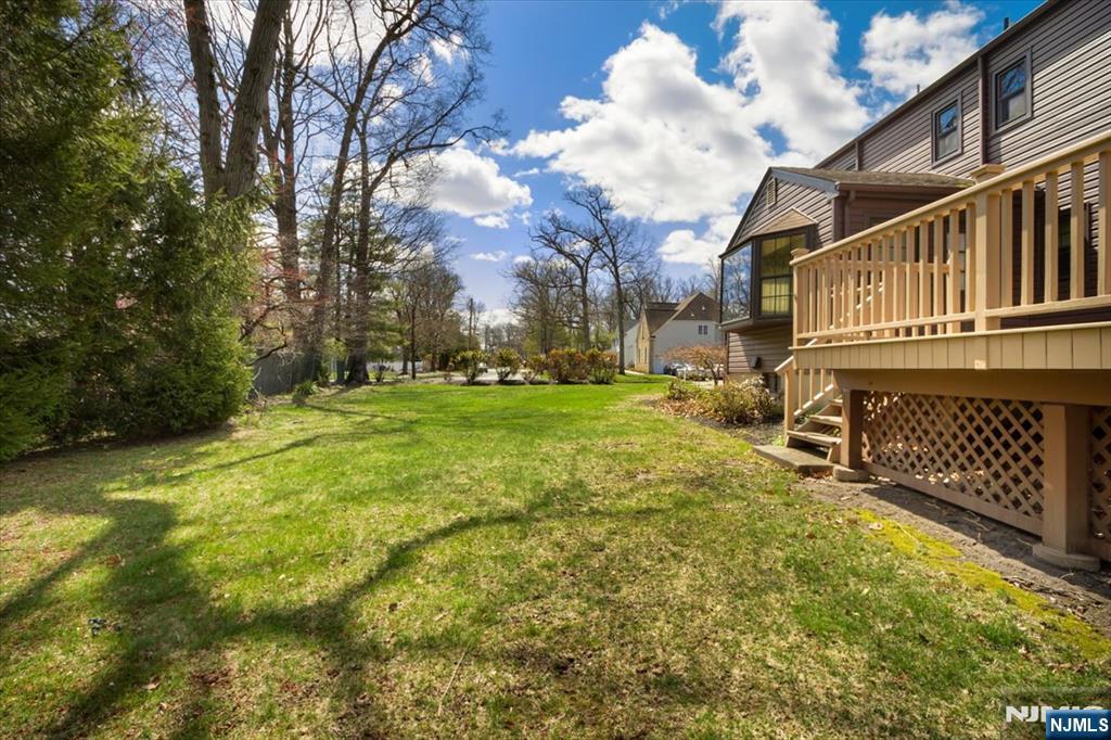 4 Pine Tree Drive