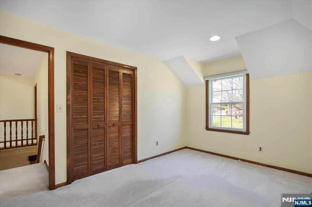 4 Pine Tree Drive