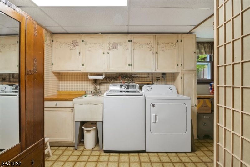 10 Hemlock Pl