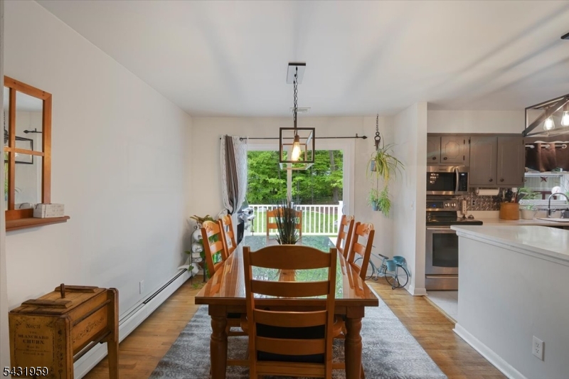 10 Hemlock Pl