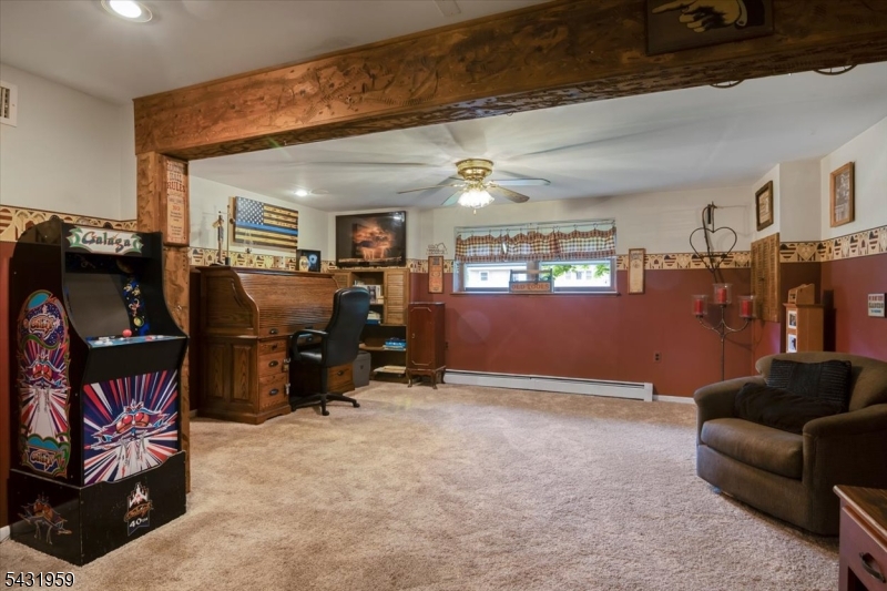 10 Hemlock Pl