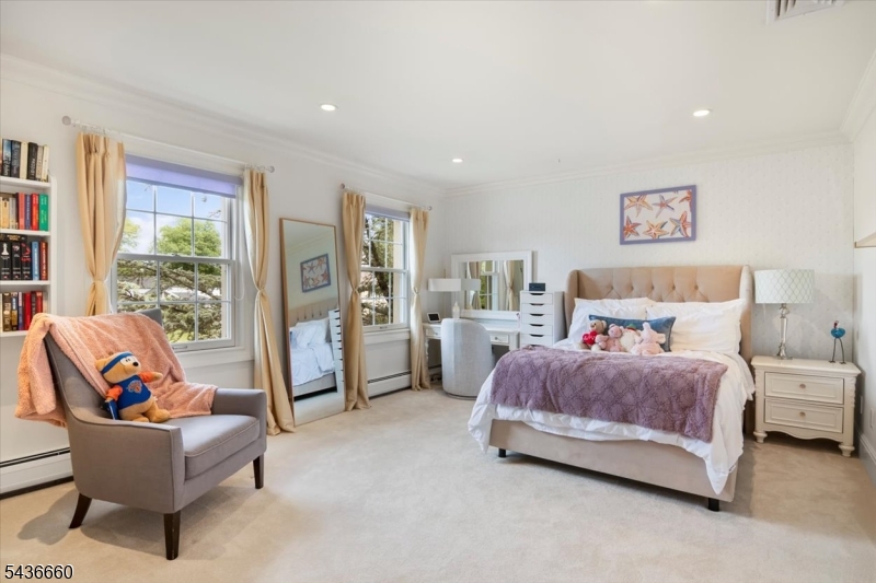 12 Longell Dr