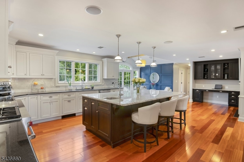 12 Longell Dr