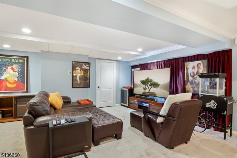 12 Longell Dr
