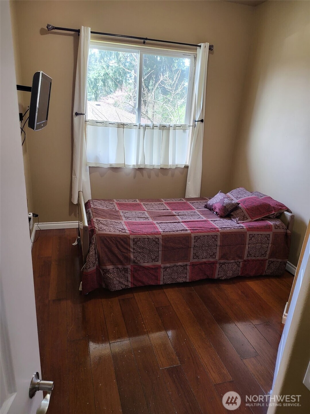 31925 RES Undisclosed