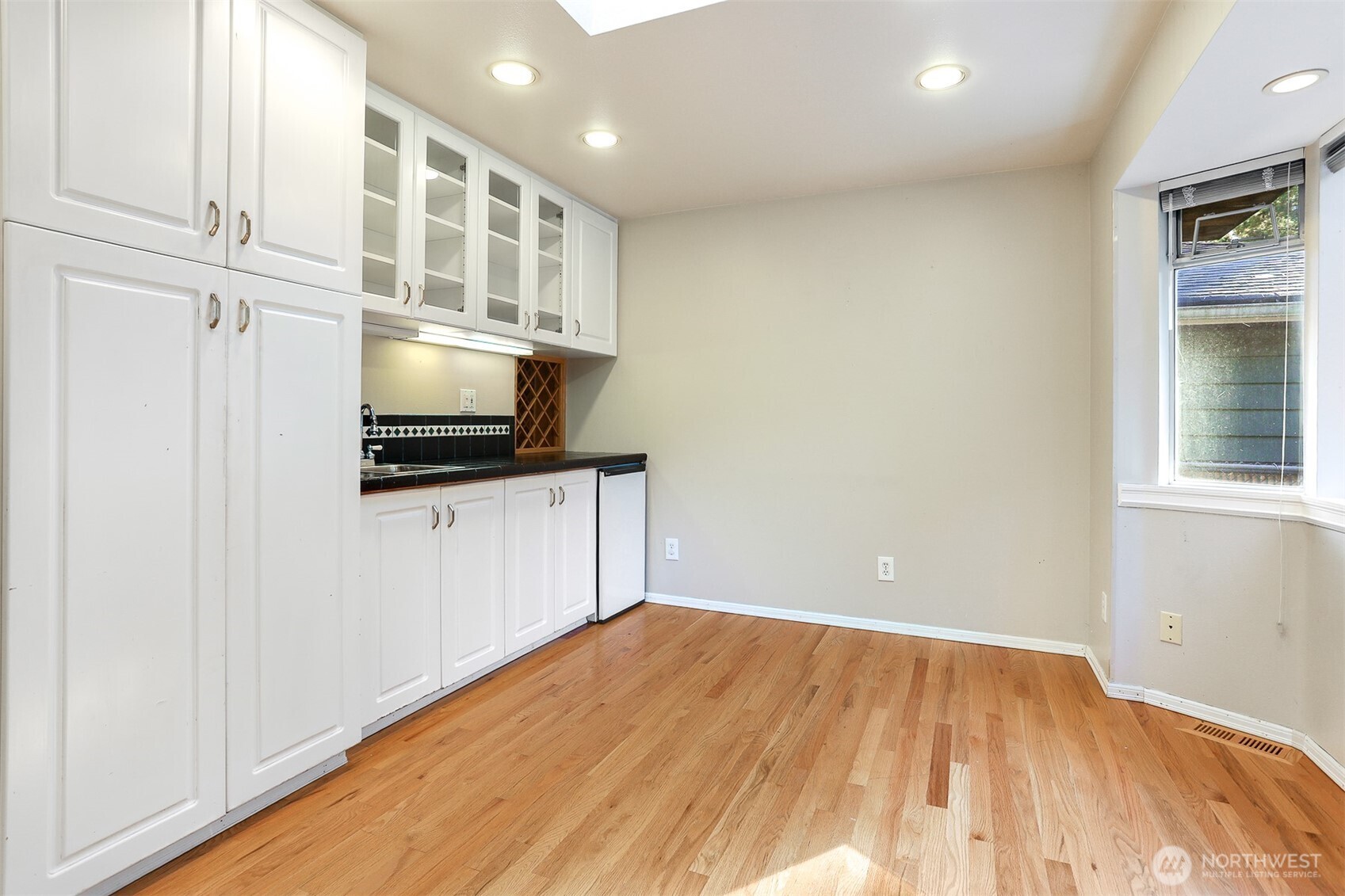 18555 Burke Avenue N