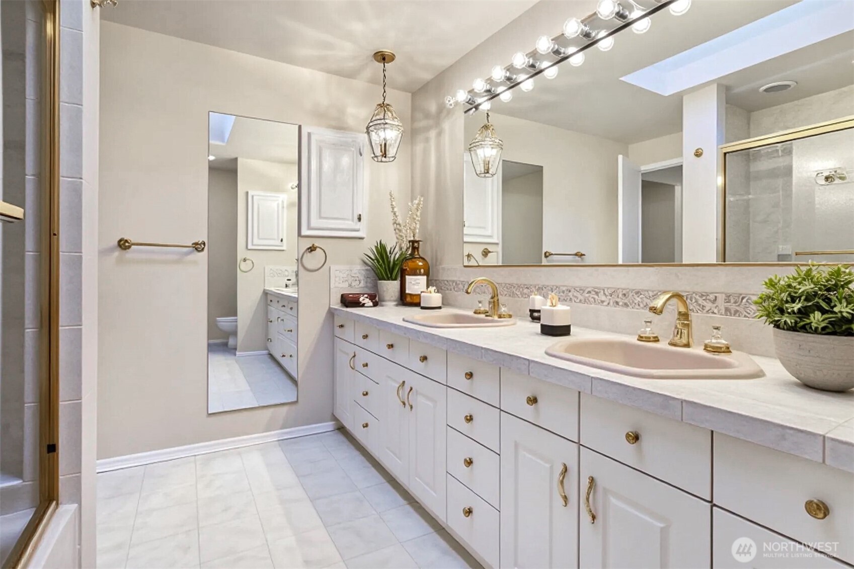 18555 Burke Avenue N