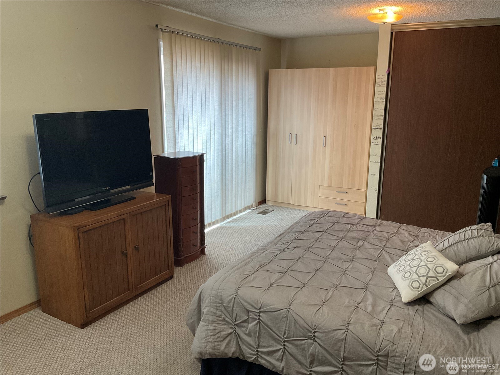 40126 RE Undisclosed