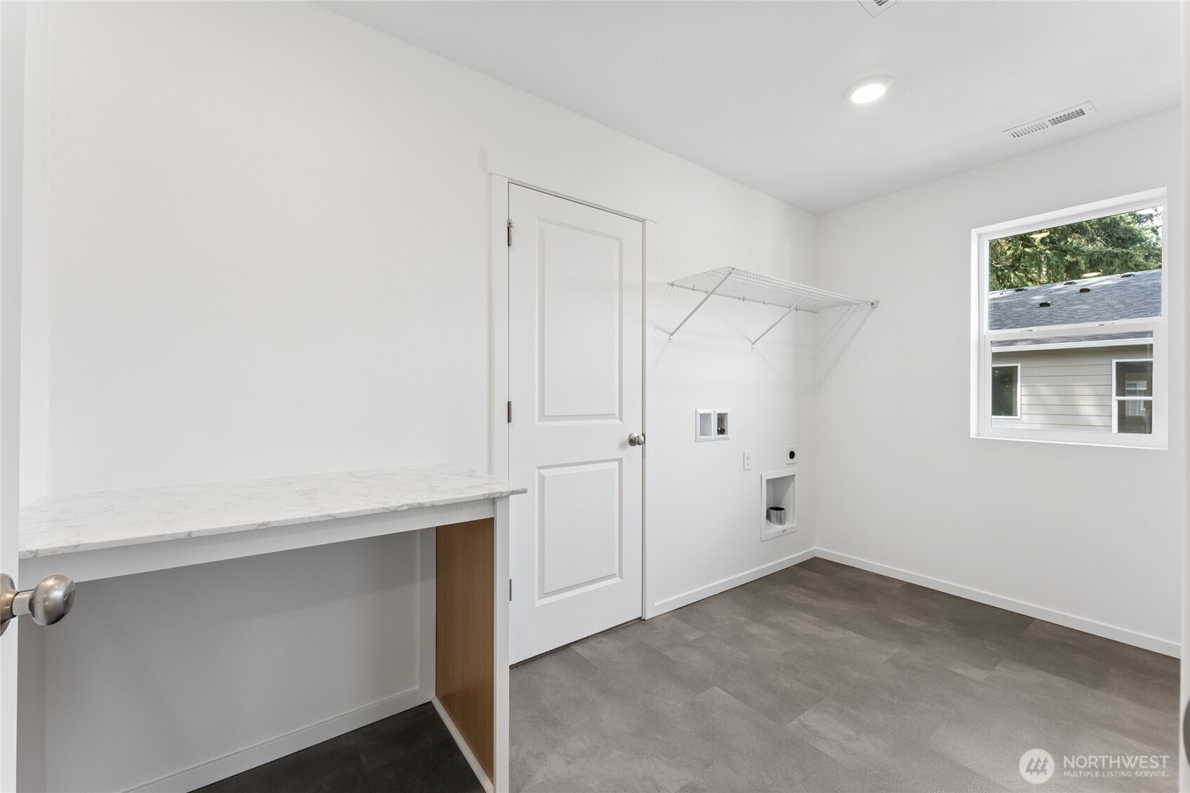 14736 59th Avenue E Unit: 1